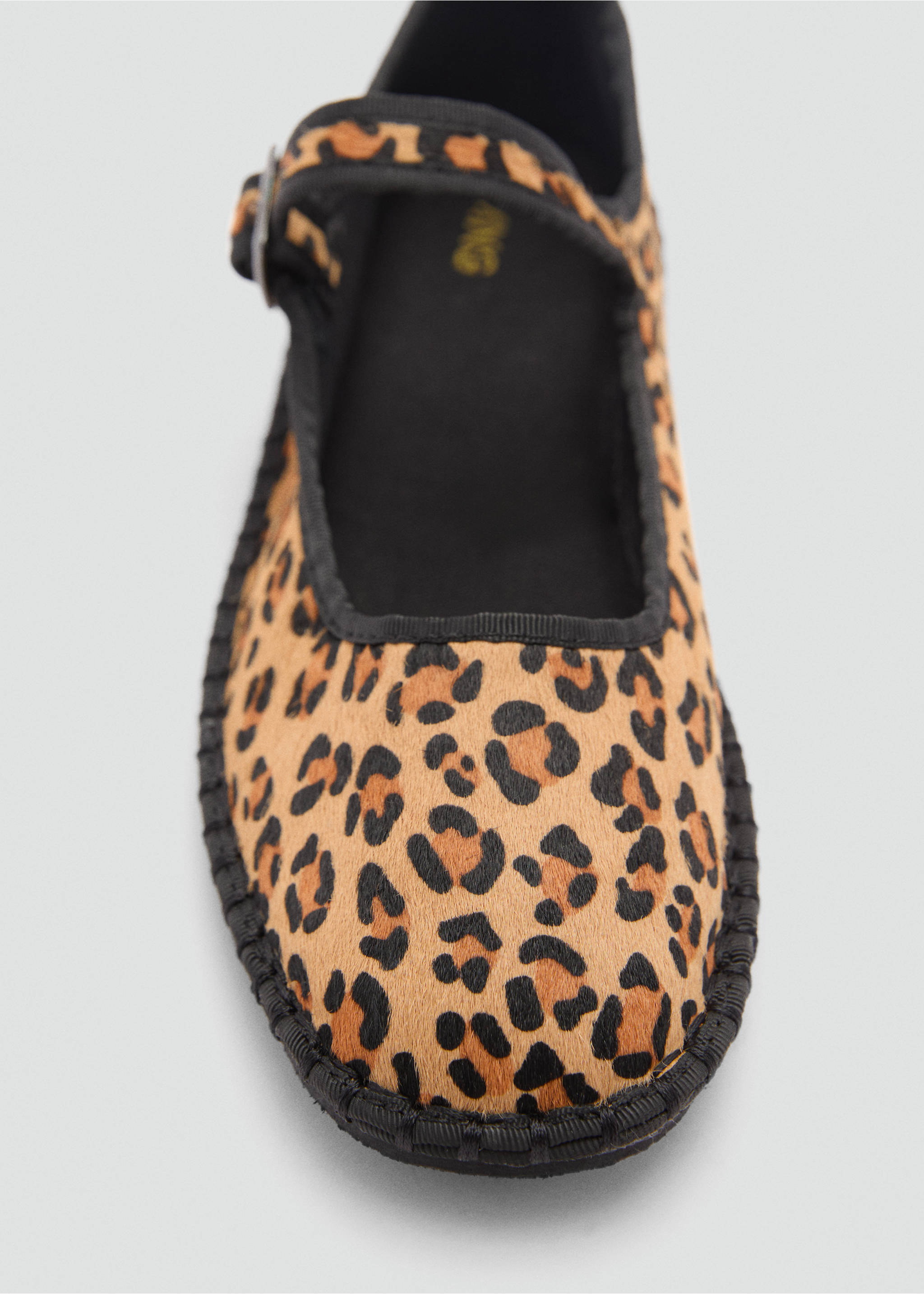 Leder-Ballerinas mit Leopardenmuster - Detail des Artikels 2, Mittelbraun. Ref: 77095987-00.