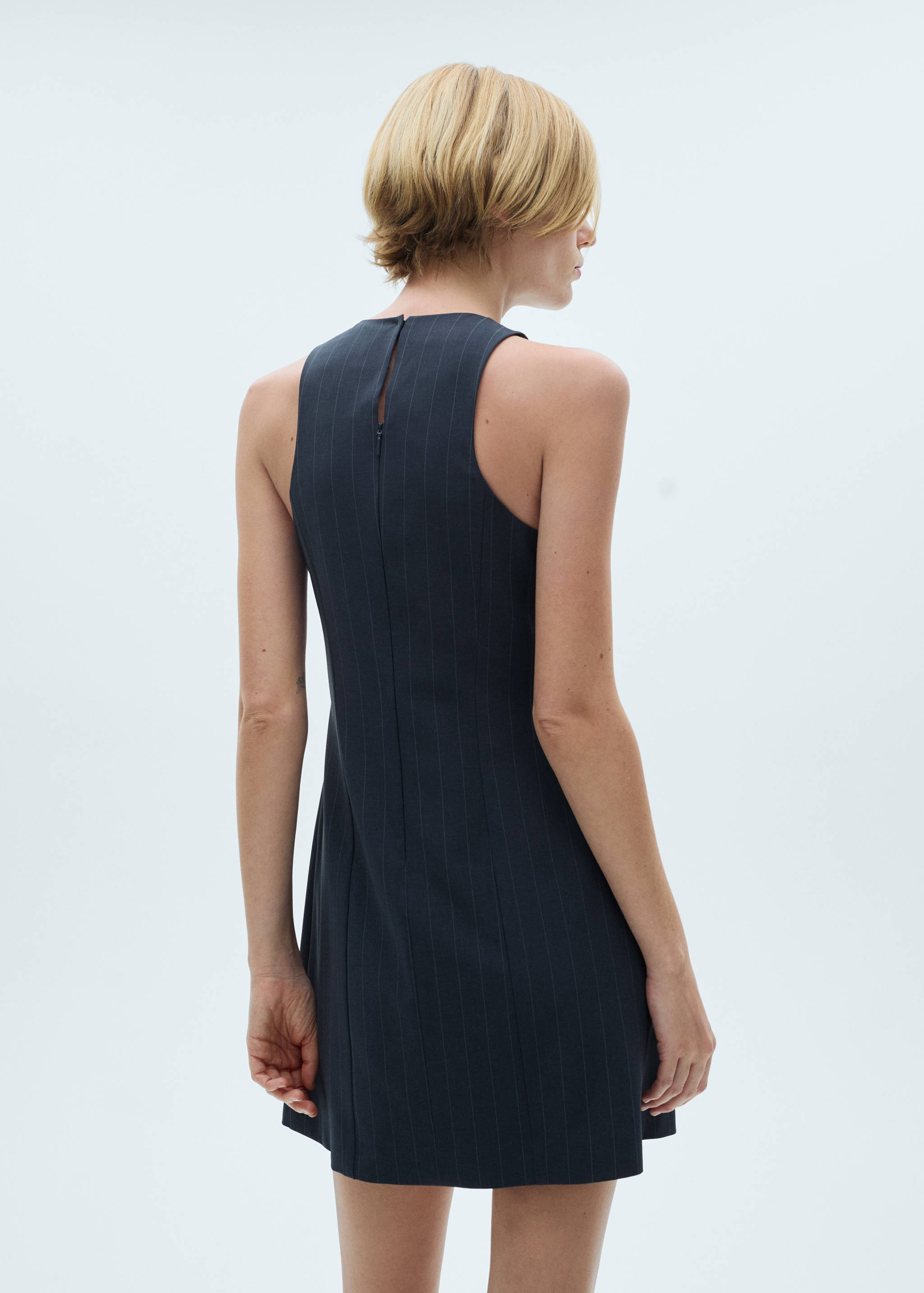 Vestido corto raya diplomática - Reverso del artículo