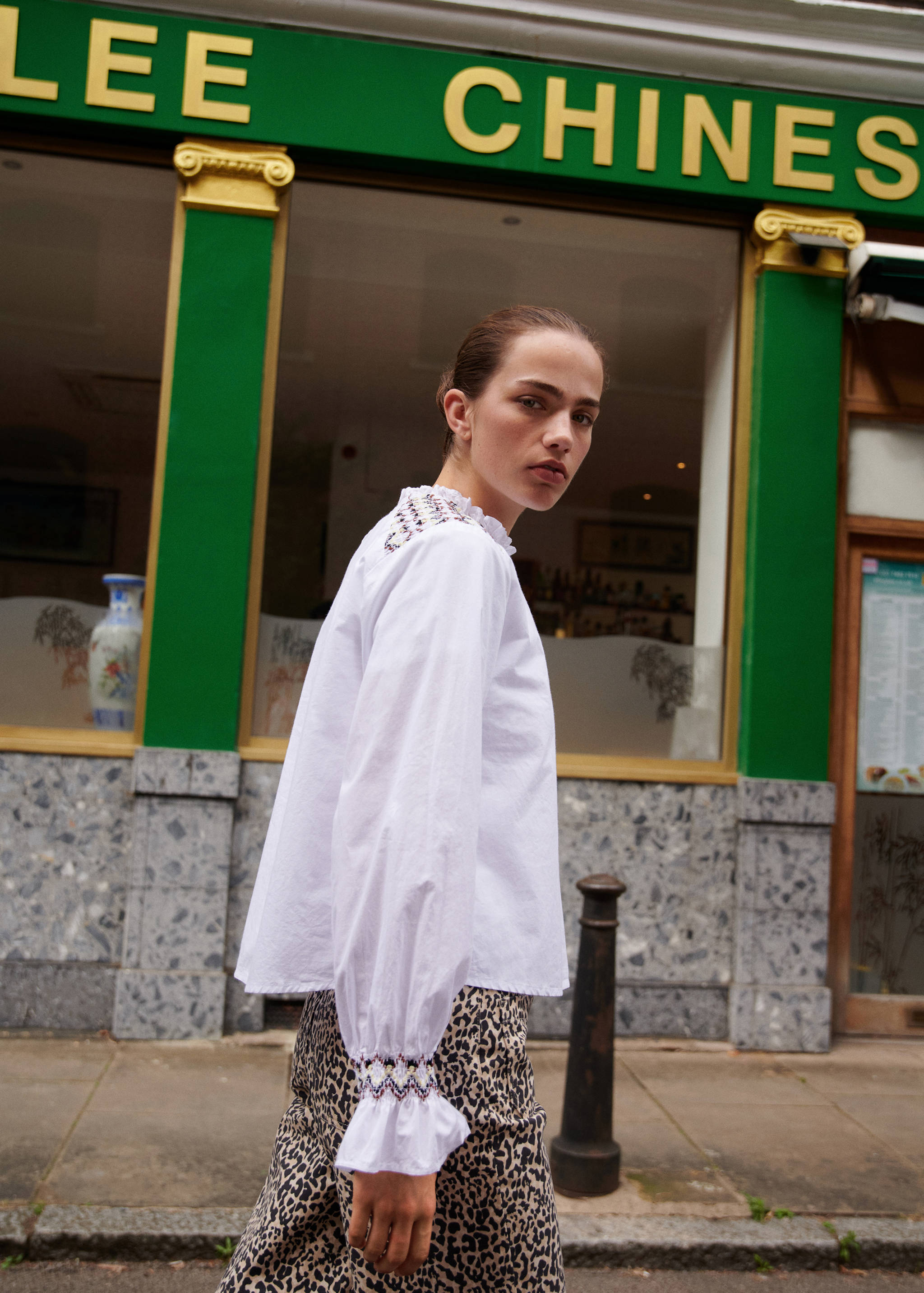 Ruched embroidered blouse - Details of the article 5