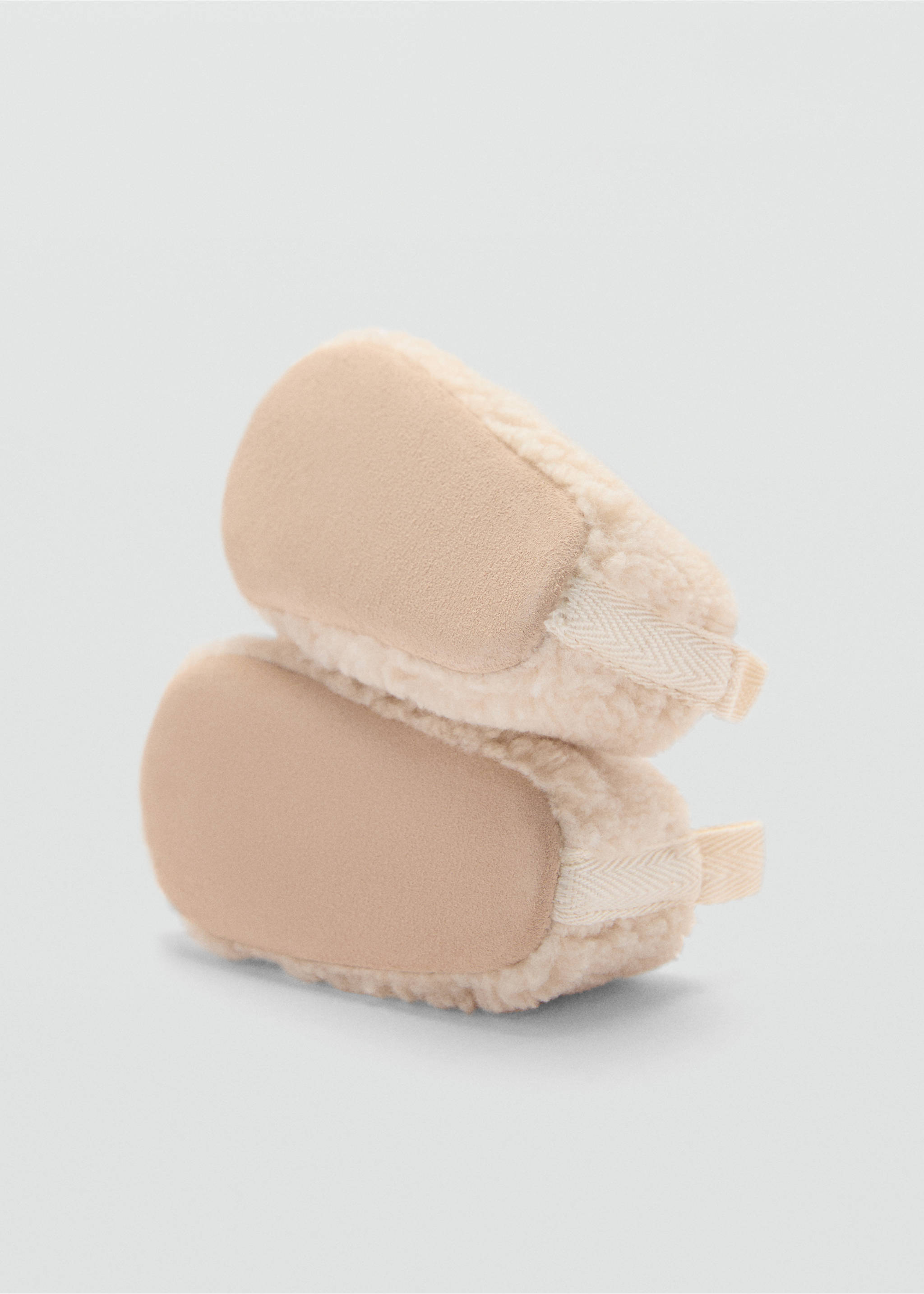 Shearling-lined ankle boots - Details of the article 2, Beige. Ref: 77096002-00.