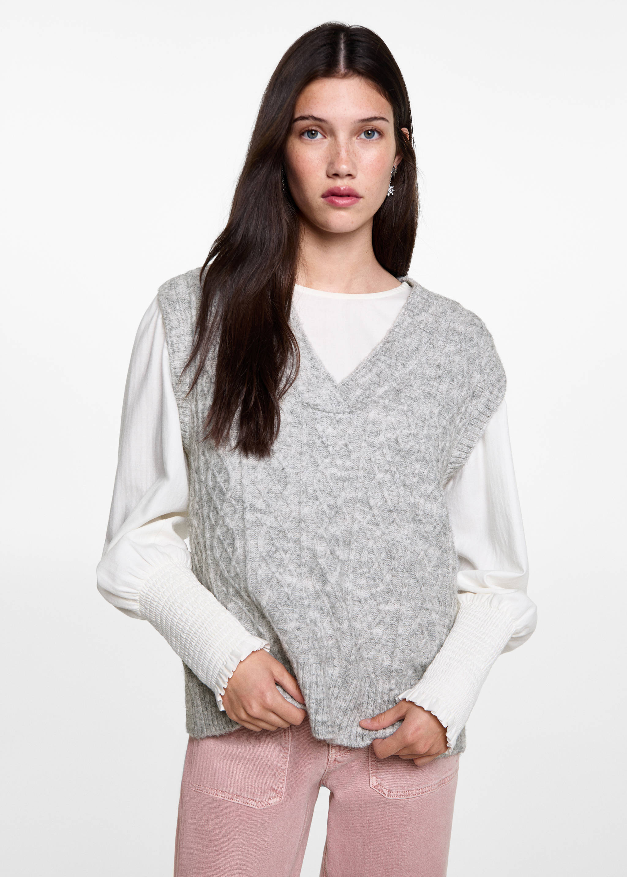 Gilet maille torsadée - Plan moyen