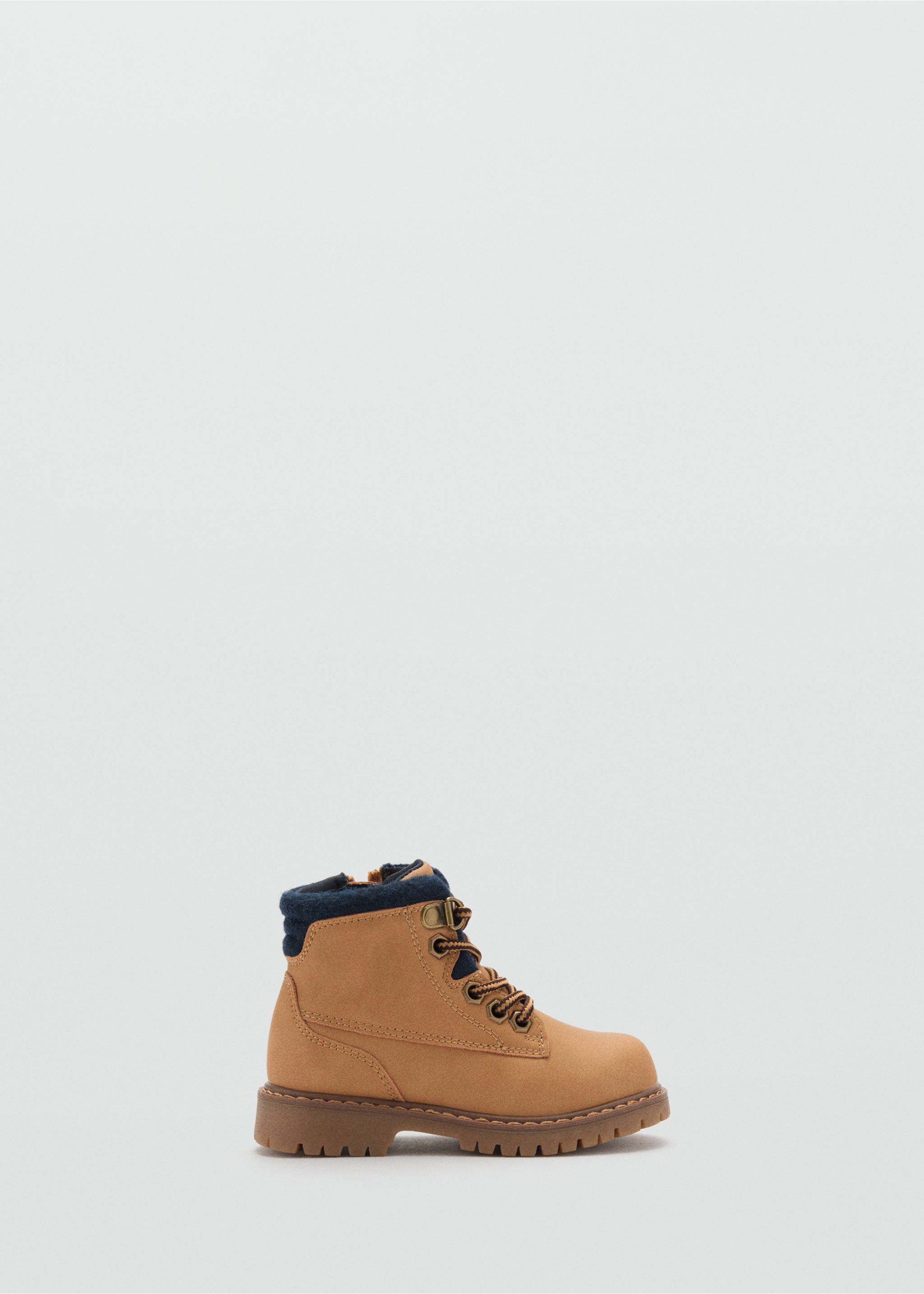 Lace-up mountain boots - Article without model, Medium Brown. Ref: 77096334-00.
