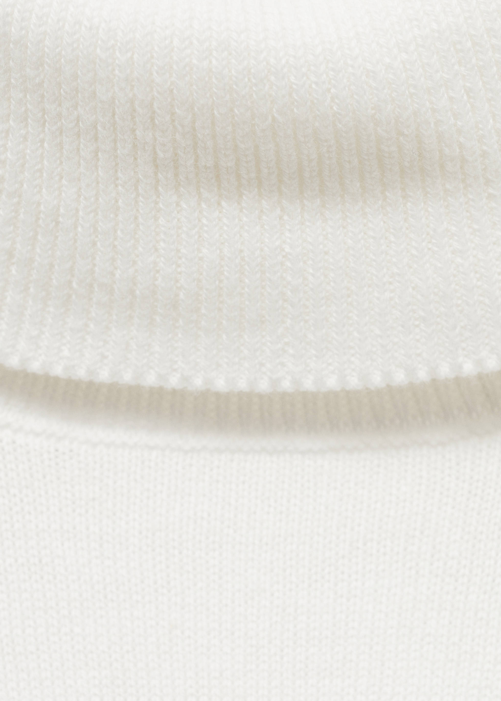 Turtleneck knitted sweater - Details of the article 8