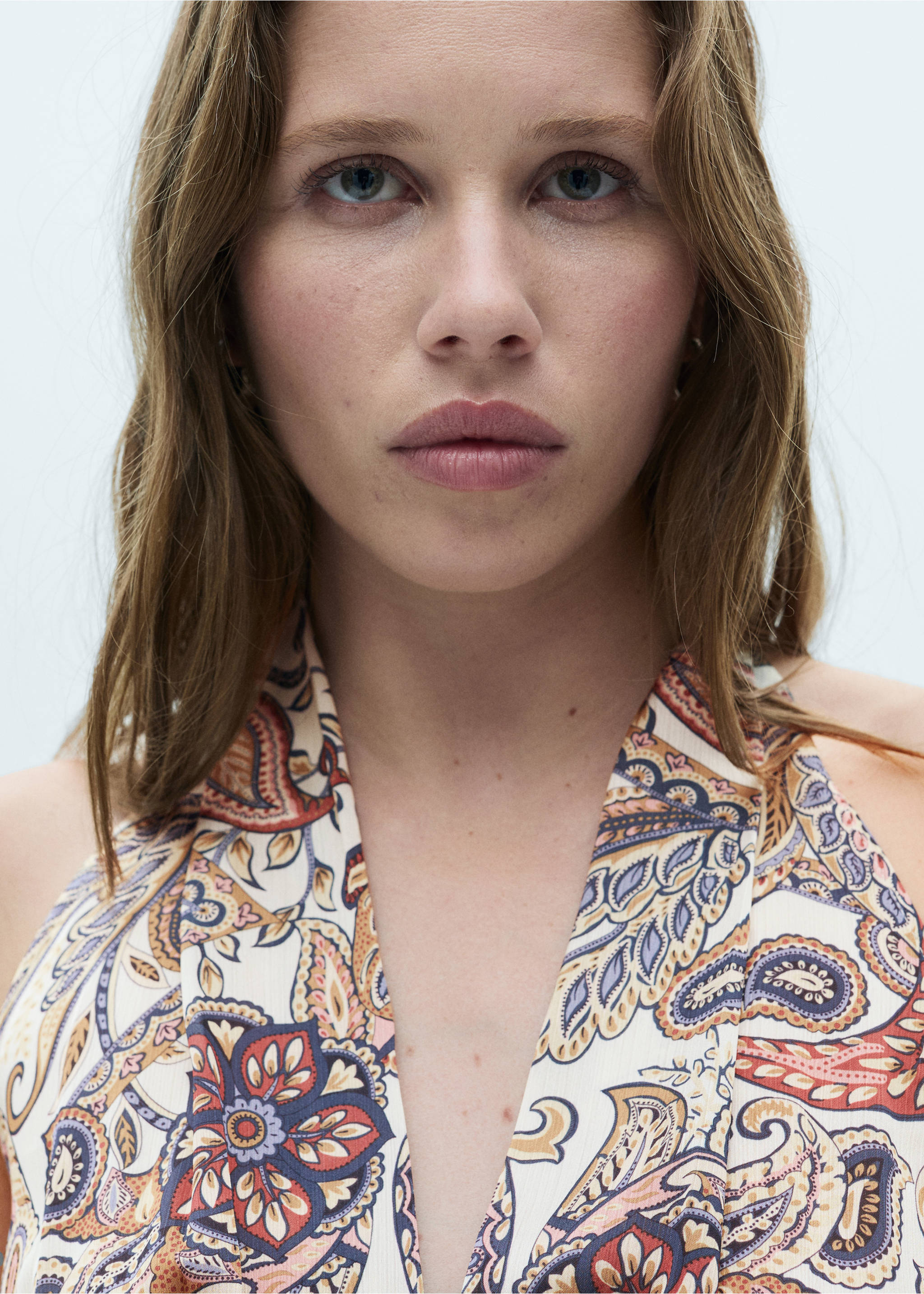 Bedrucktes Kleid mit Taillenband - Detail des Artikels 1, Cremeweiß. Ref: 77096354-00.