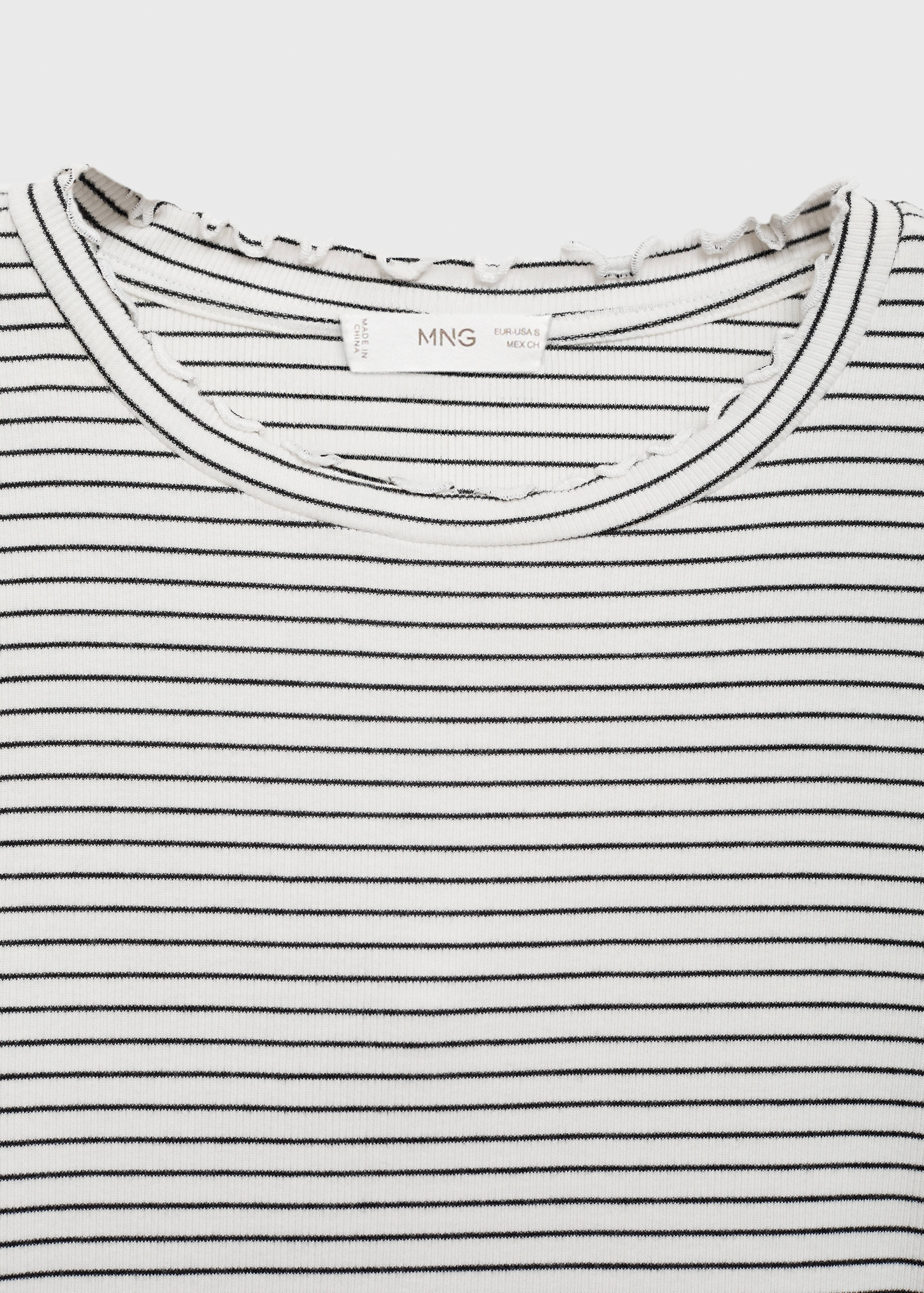 Striped long pyjamas - Details of the article 8