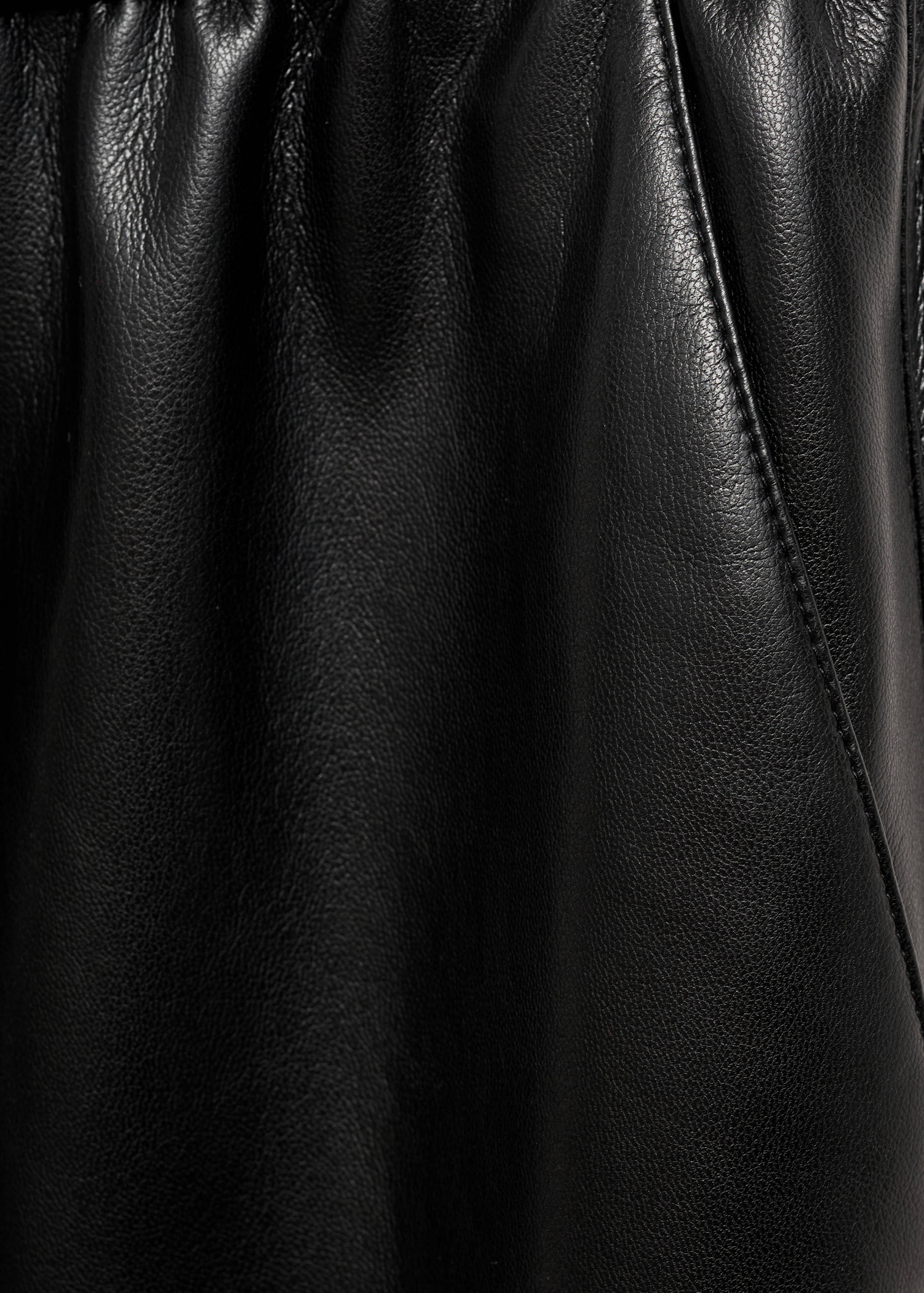 Faux-leather pants with elastic waist - Details of the article 0
