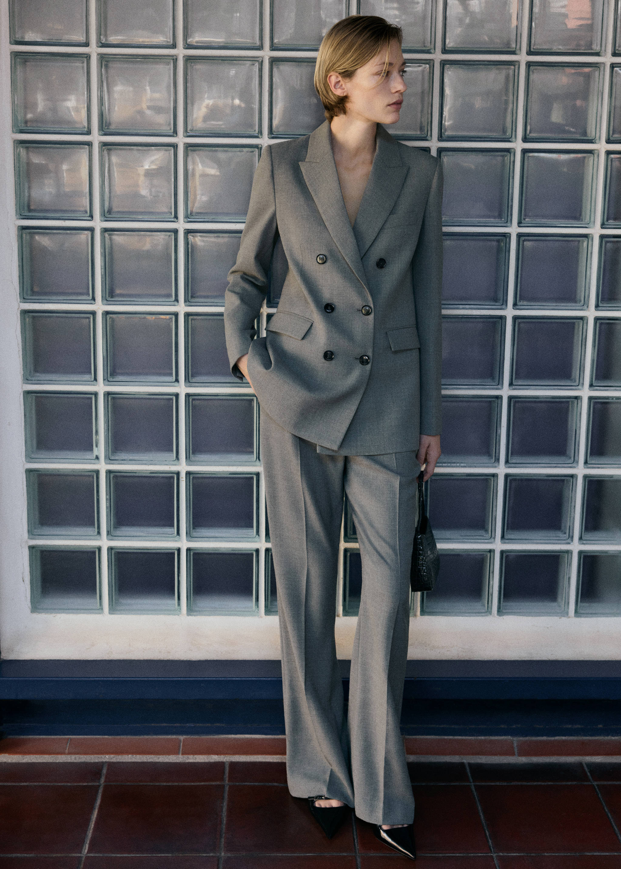 Flared suit pants - Details of the article 6