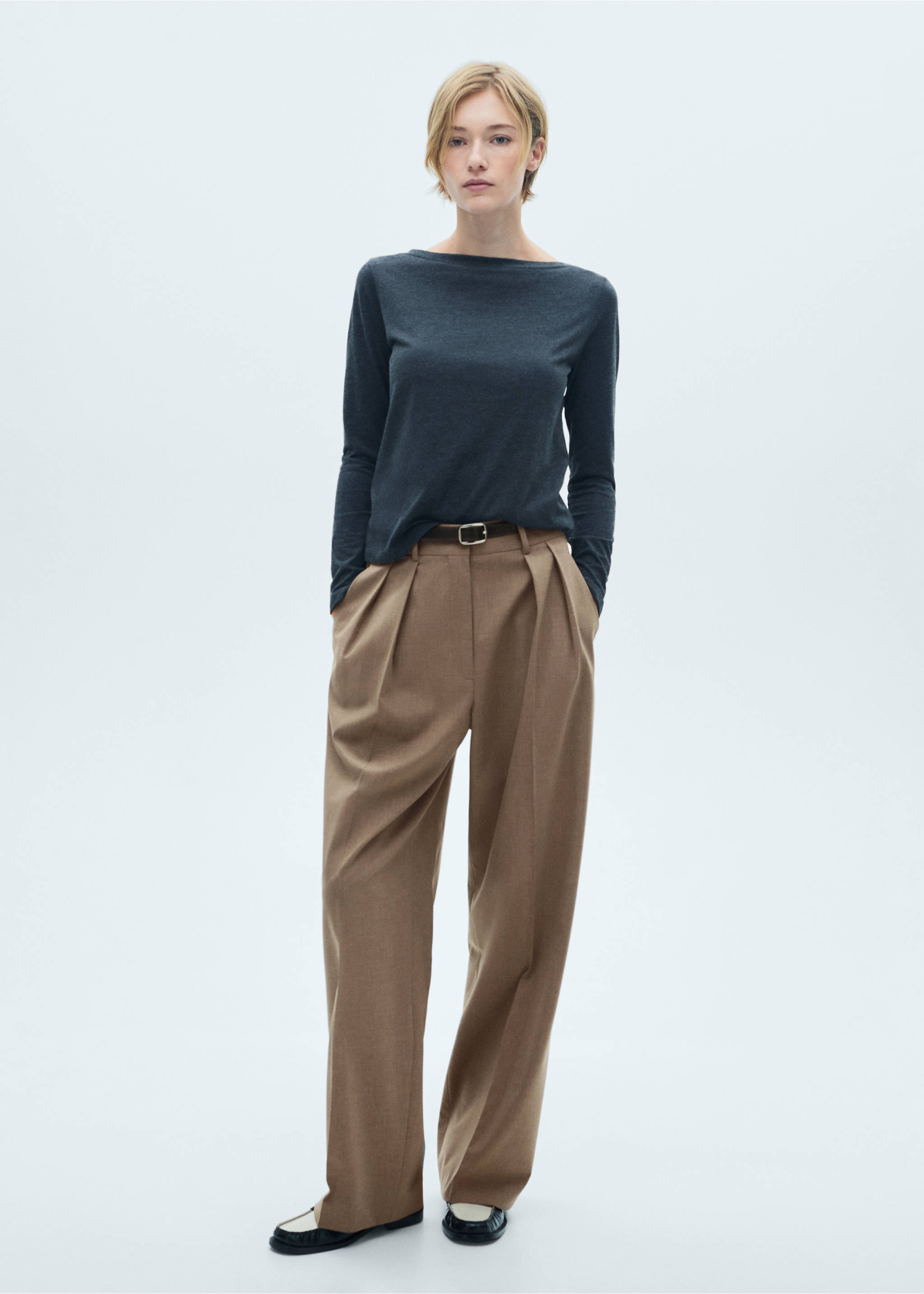Wool suit trousers - Details of the article 2, Brown. Ref: 77096760-00.