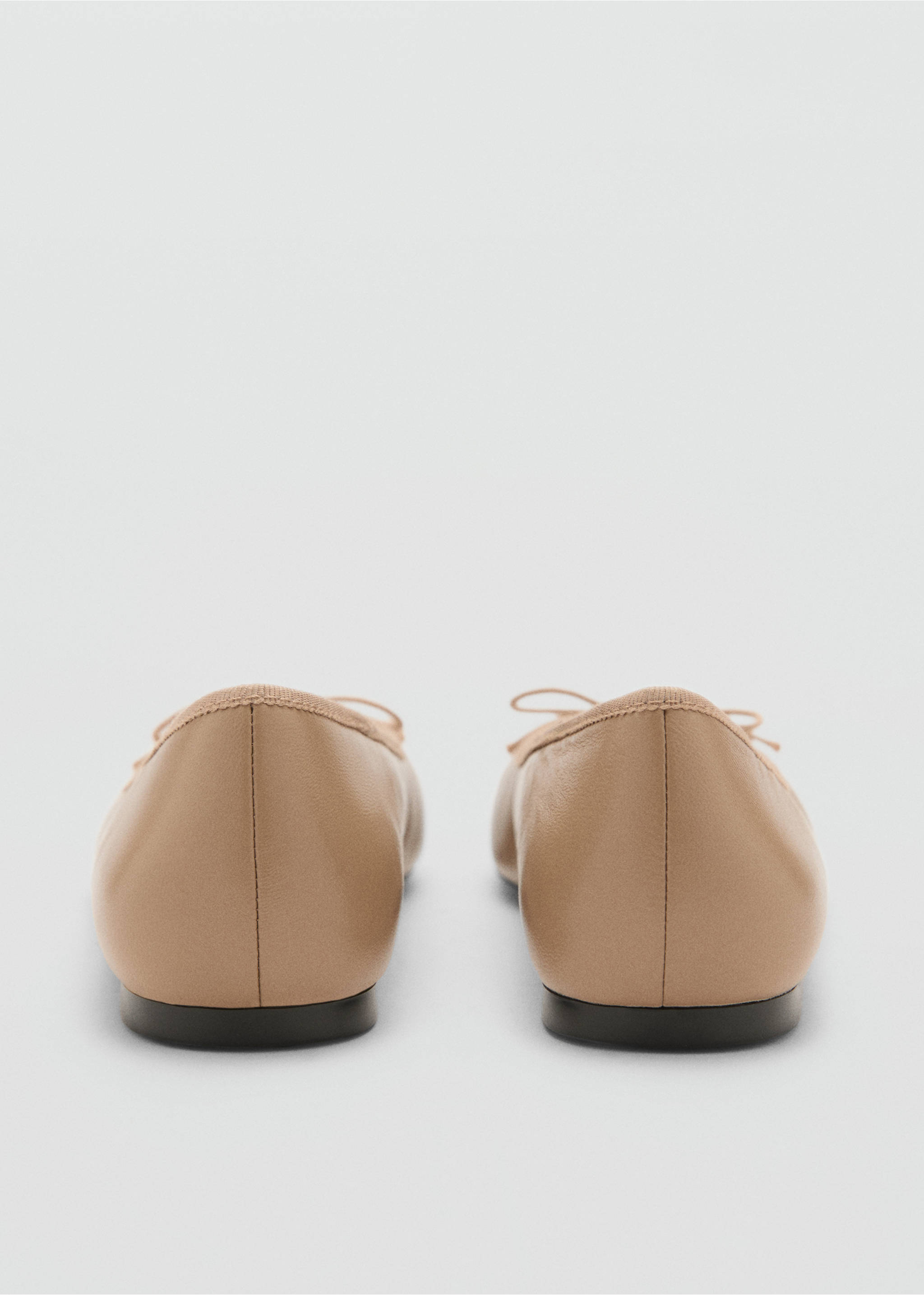 Leather ballet flats - Details of the article 1, Medium Brown. Ref: 77097114-00.
