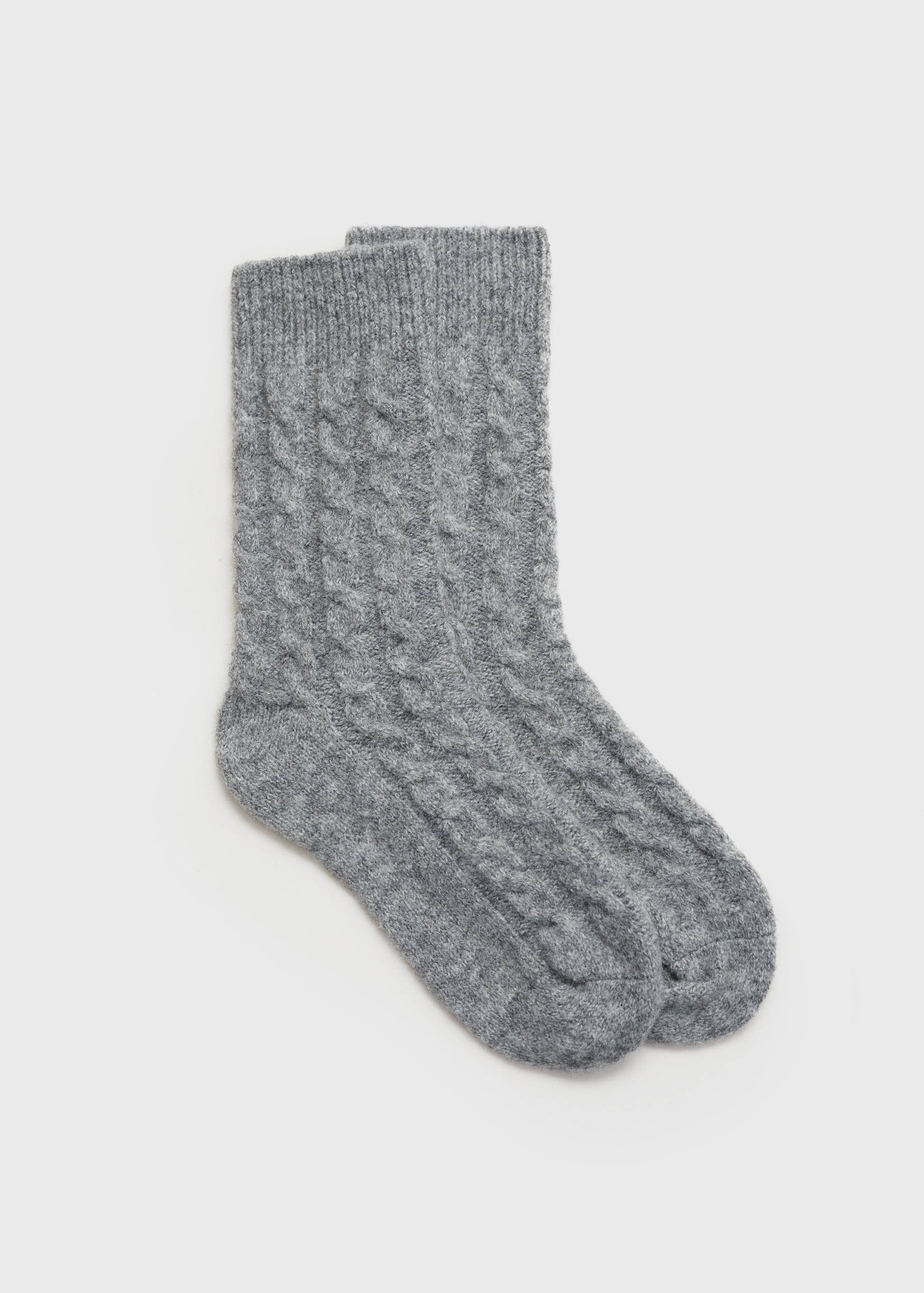 Chunky-knitted braided socks - Article without model