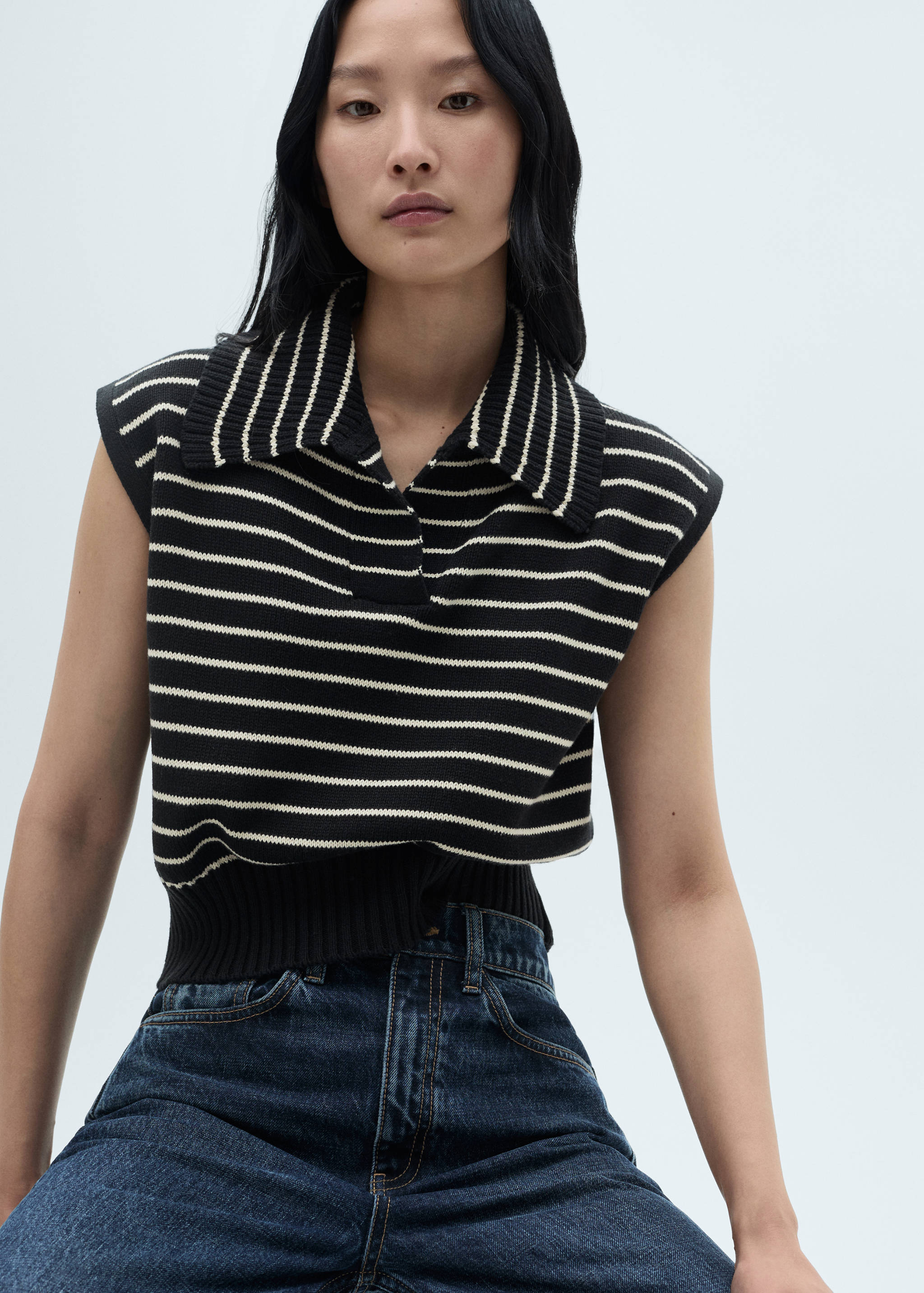 Chaleco punto rayas - Plano medio