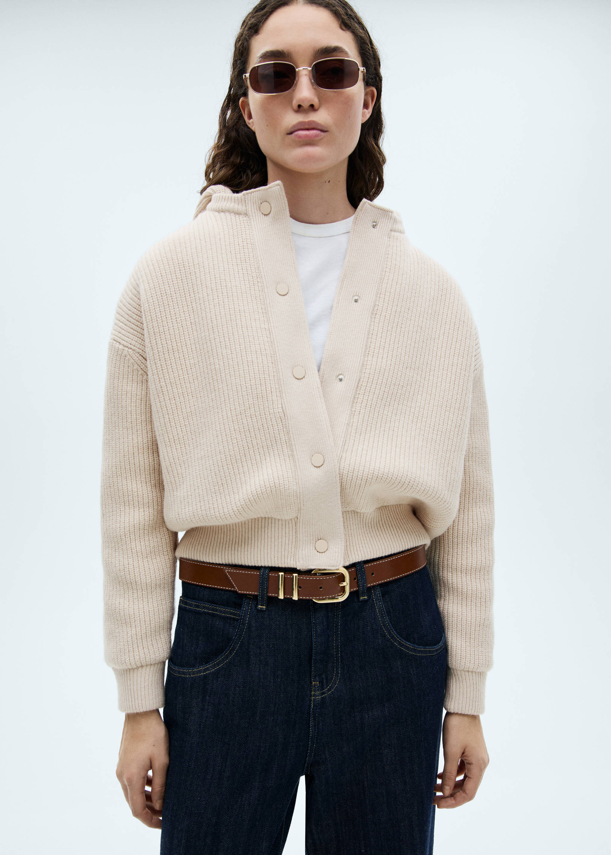 Knitted hooded jacket - Medium plane