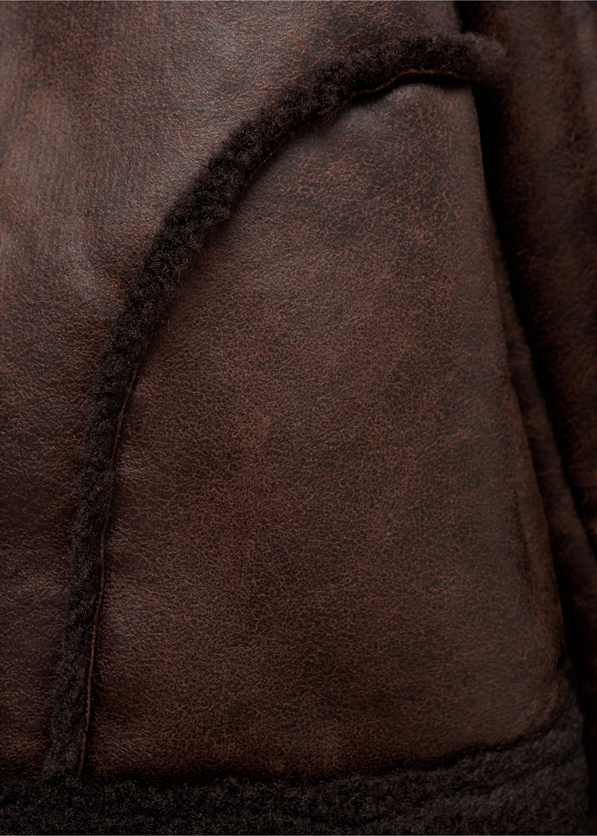 Jacke mit Schafsfell-Effekt - Detail des Artikels 0, Braun. Ref: 77097668-00.