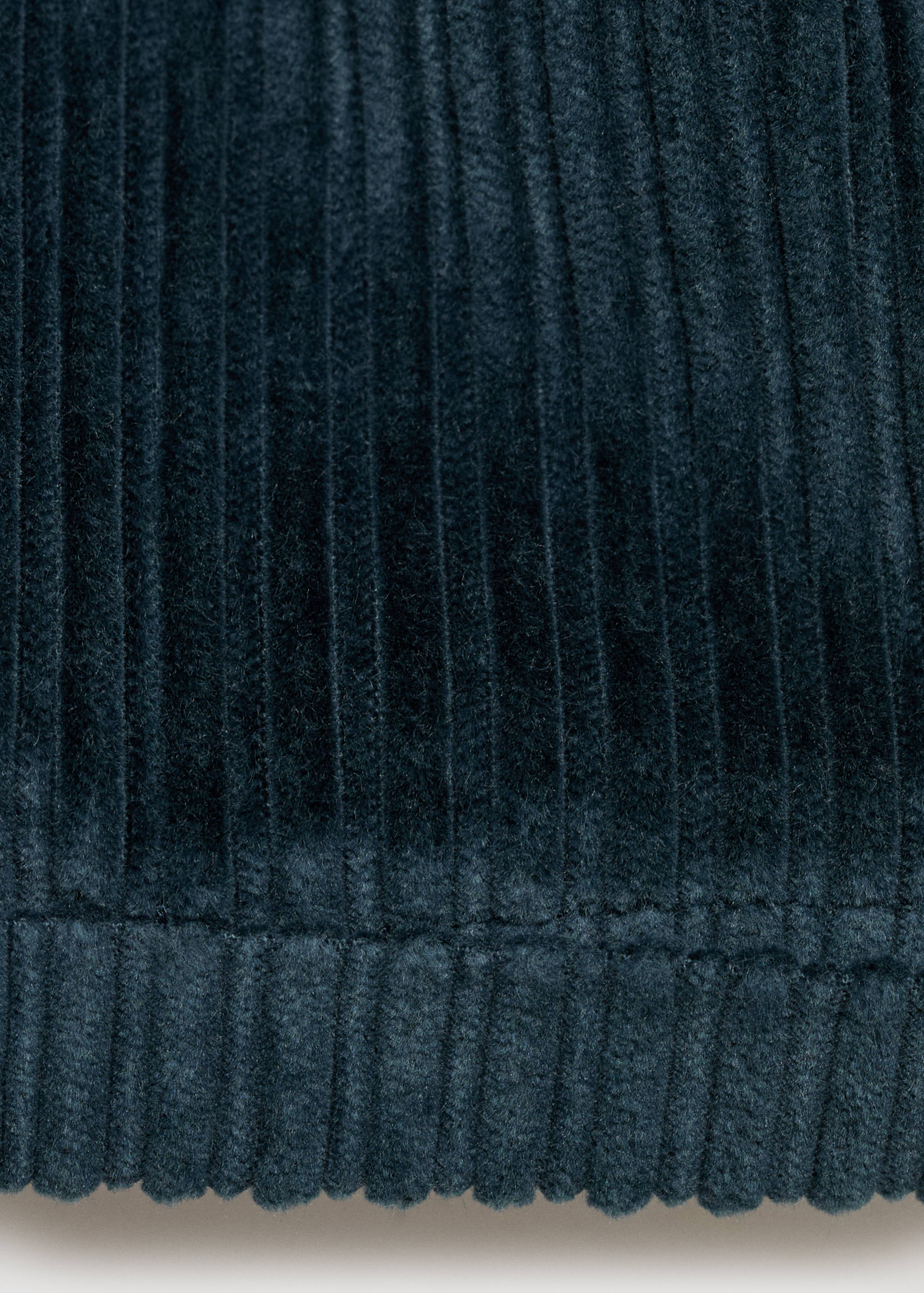 Feincord-Shorts mit Knöpfen - Detail des Artikels 0