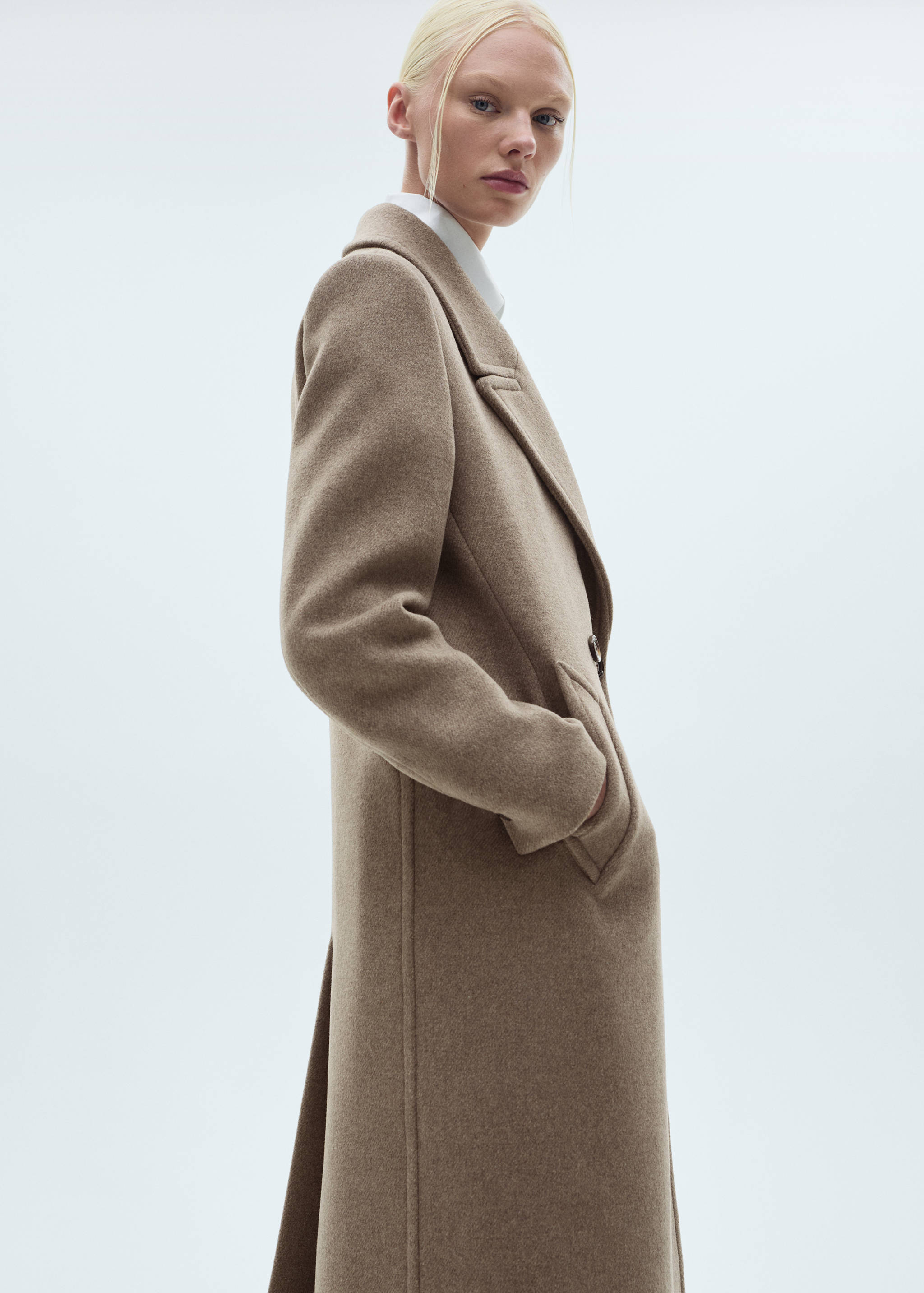 Wool coat with lapels - Medium plane