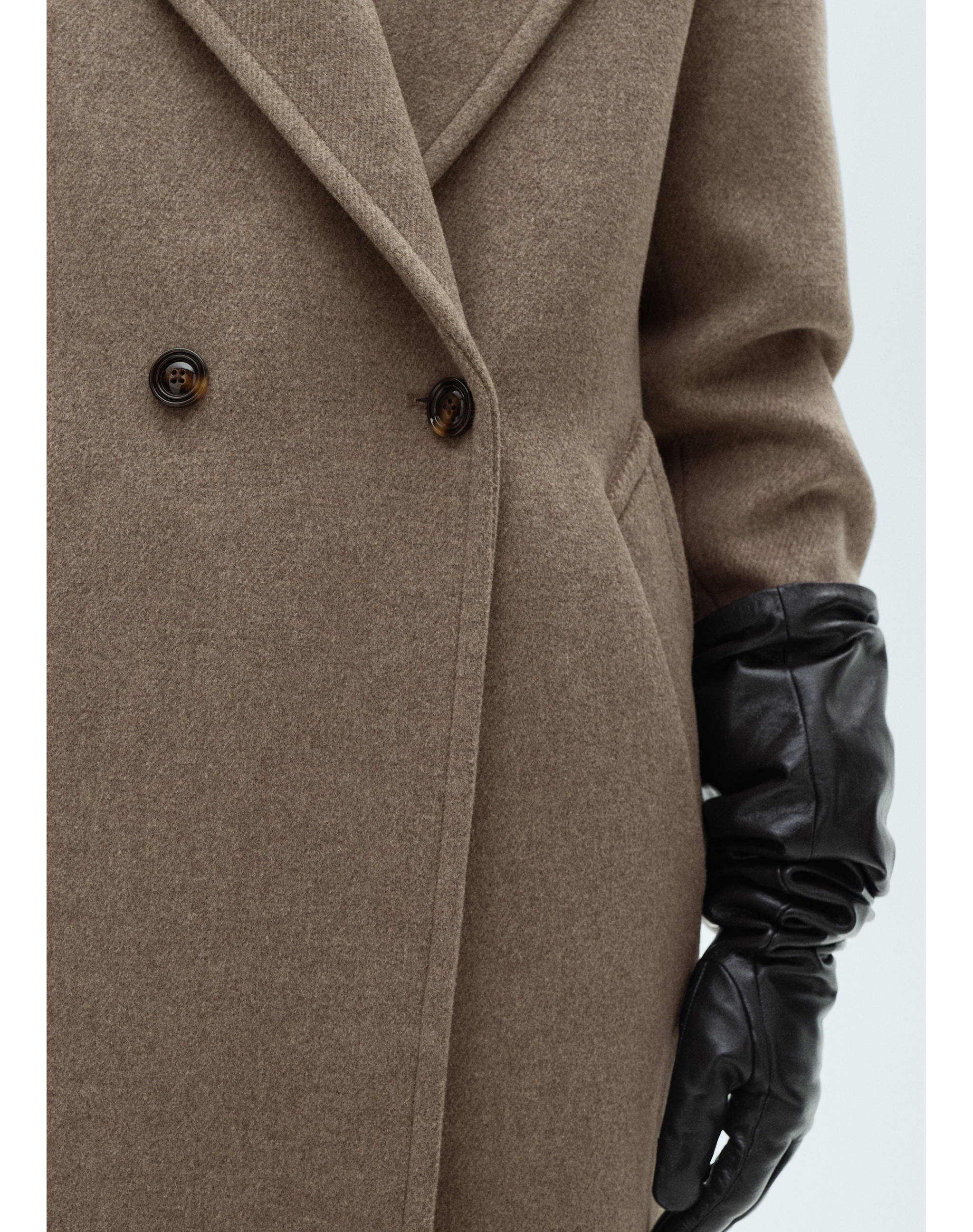 Wool coat with lapels - Details of the article 2