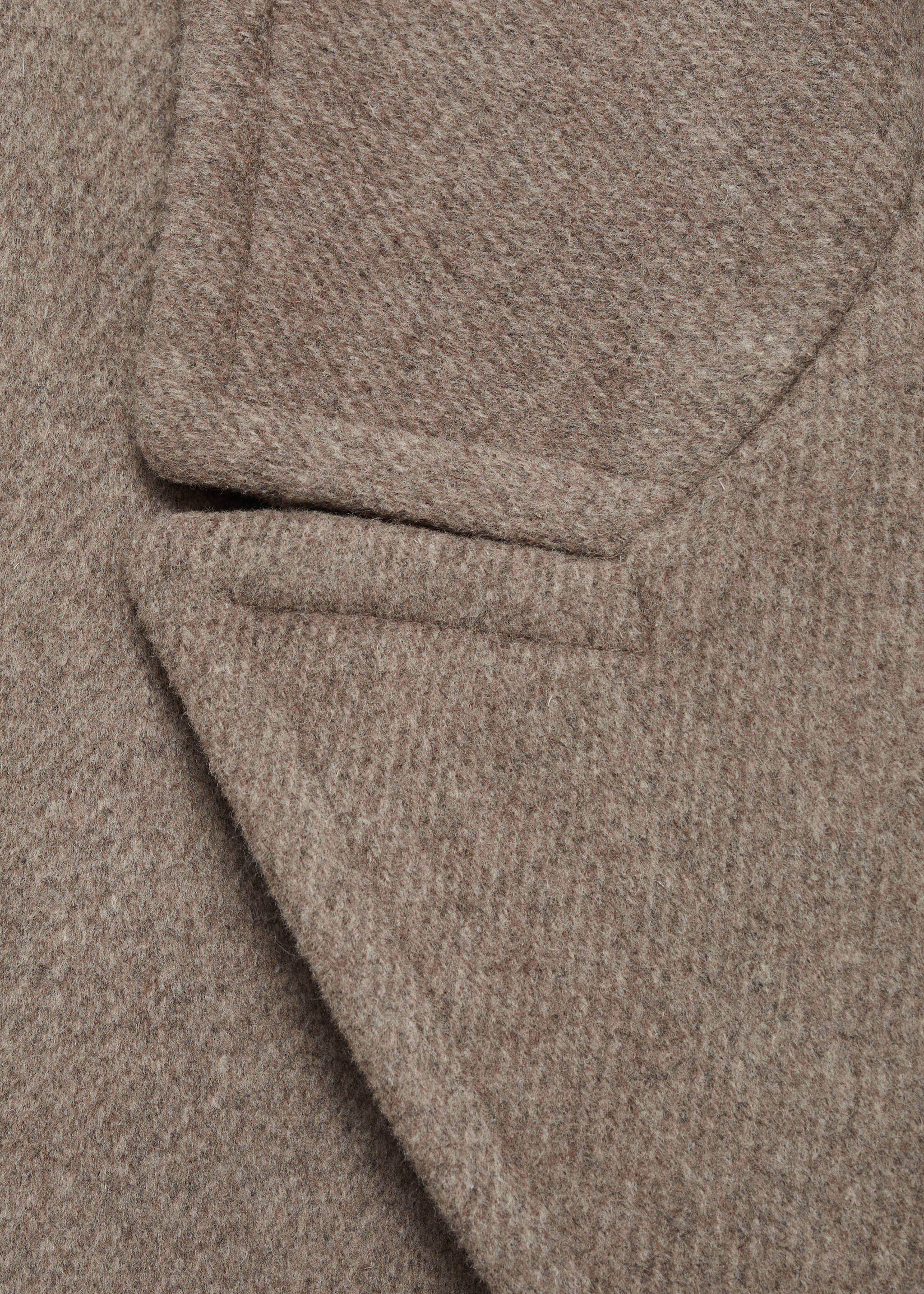 Wool coat with lapels - Details of the article 8
