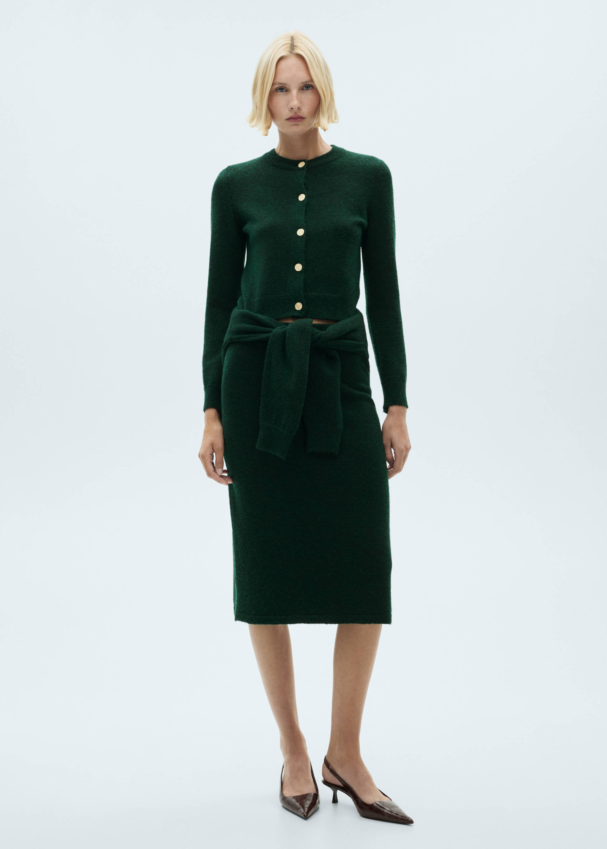 Knitted cardigan with jewel button - General plane