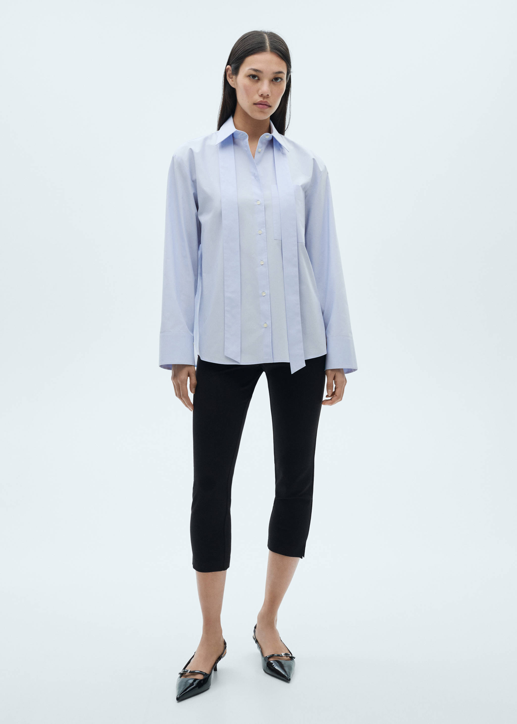 Shirt bow-tie - General plane