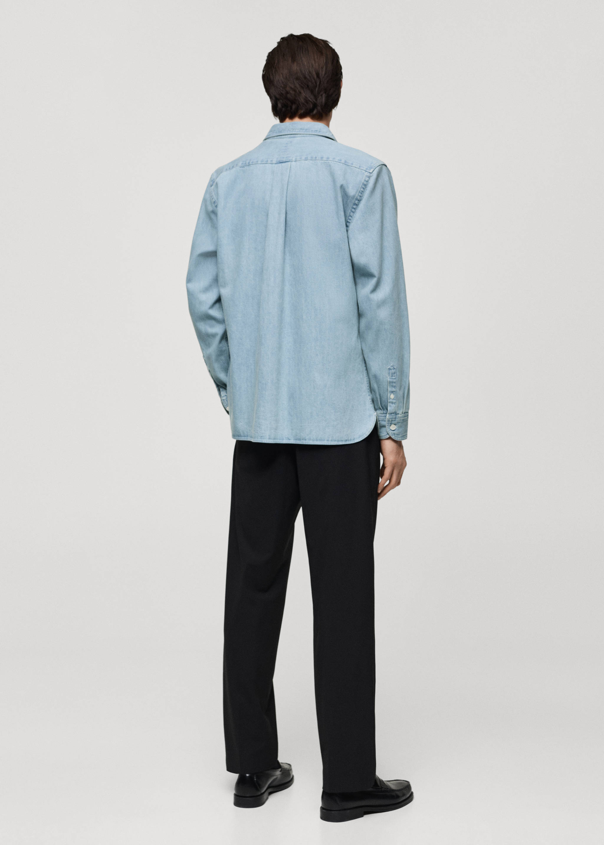 Regular fit denim shirt - Reverse of the article