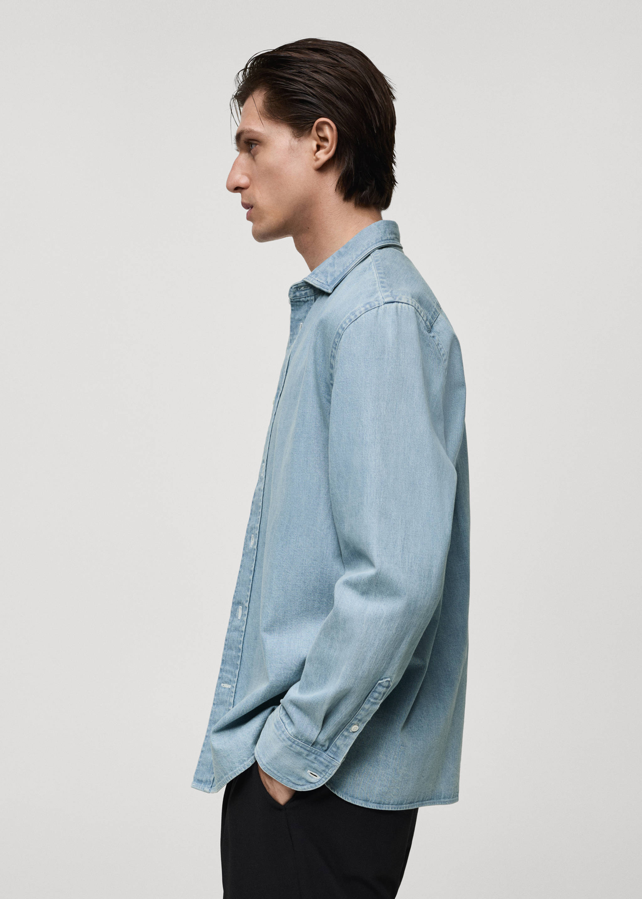 Regular fit denim shirt - Details of the article 2