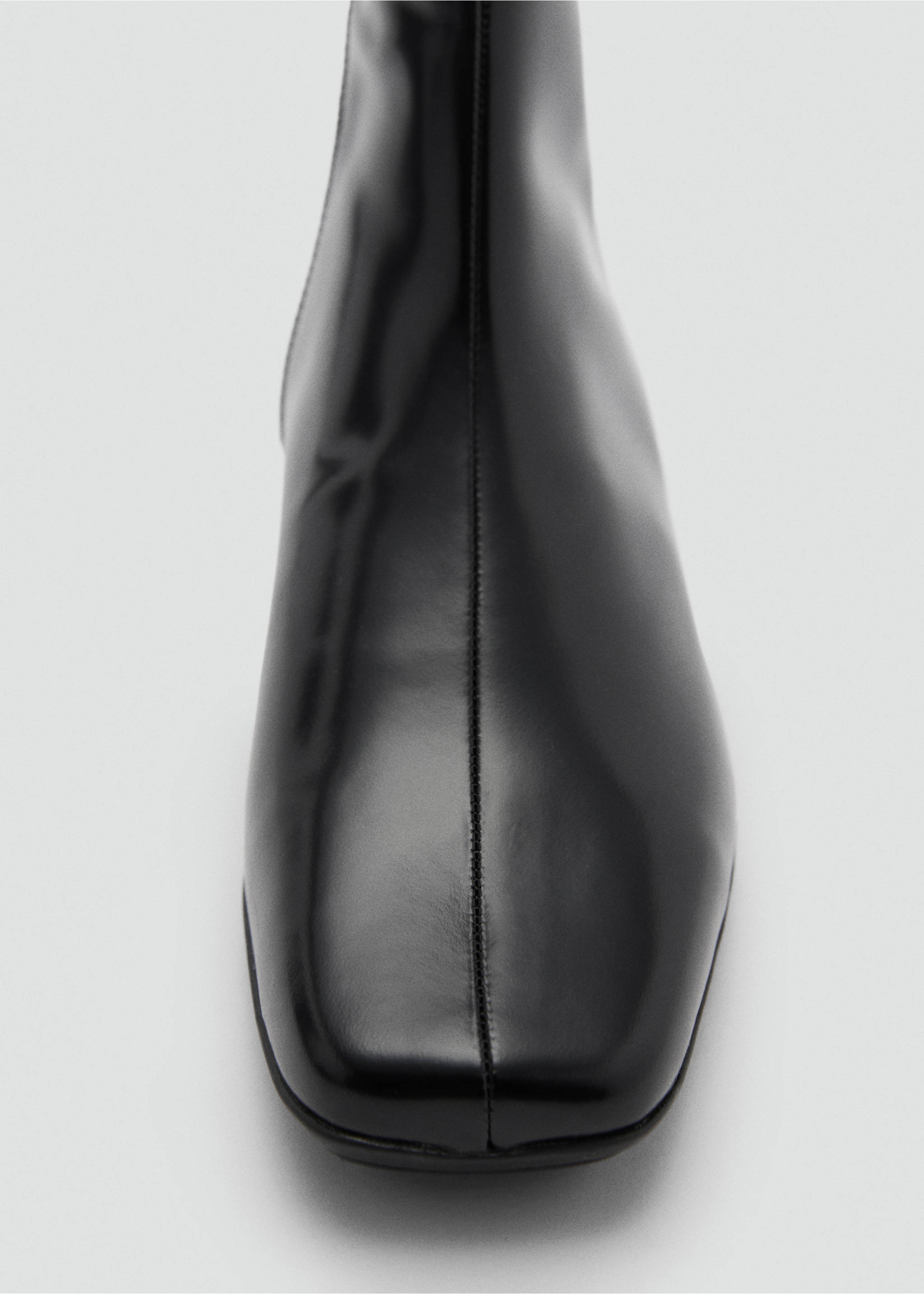 Bottines cuir bout carré - Détail de l'article 2, Noir. Ref: 77097927-00.