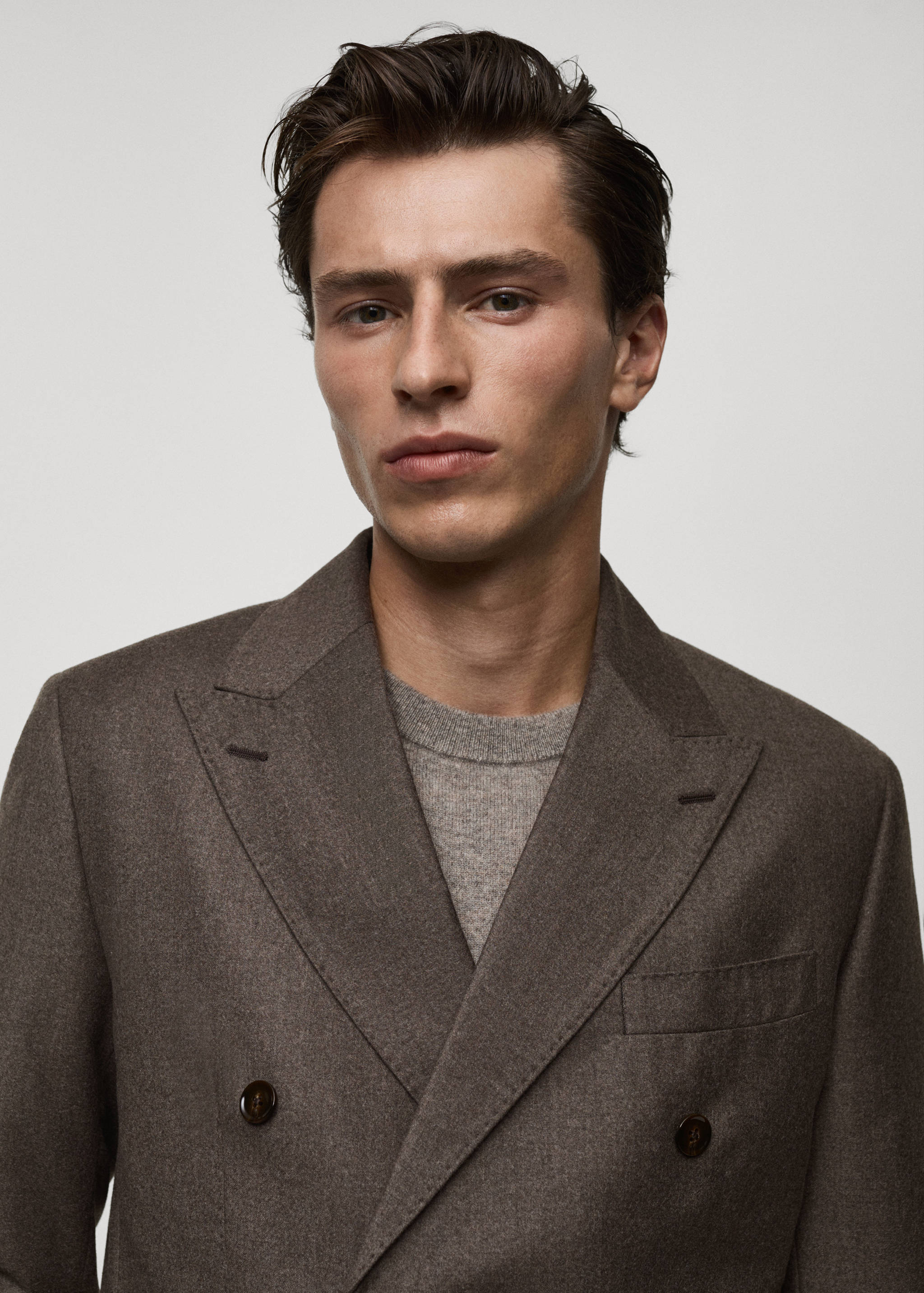 Italian 100% virgin wool flannel suit jacket - Details of the article 1