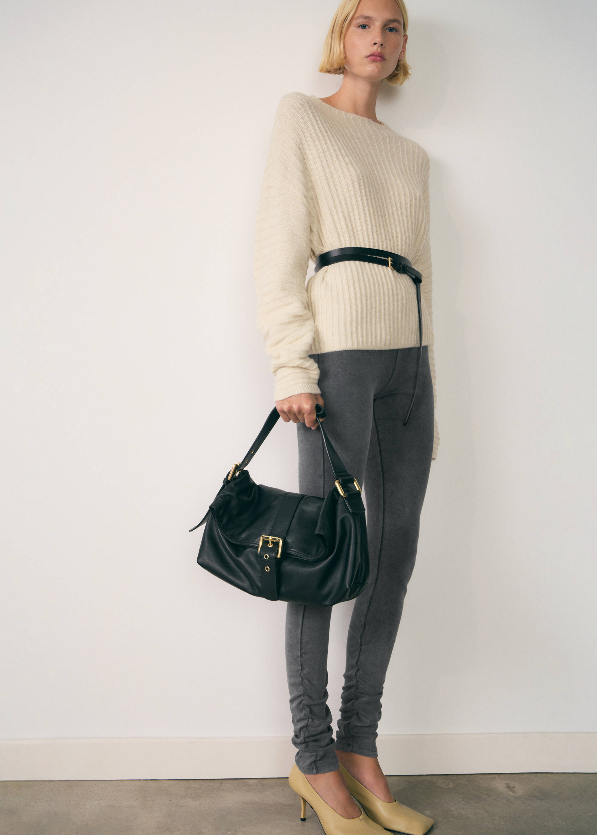 Leggings bajo fruncido - Detalle del artículo 1