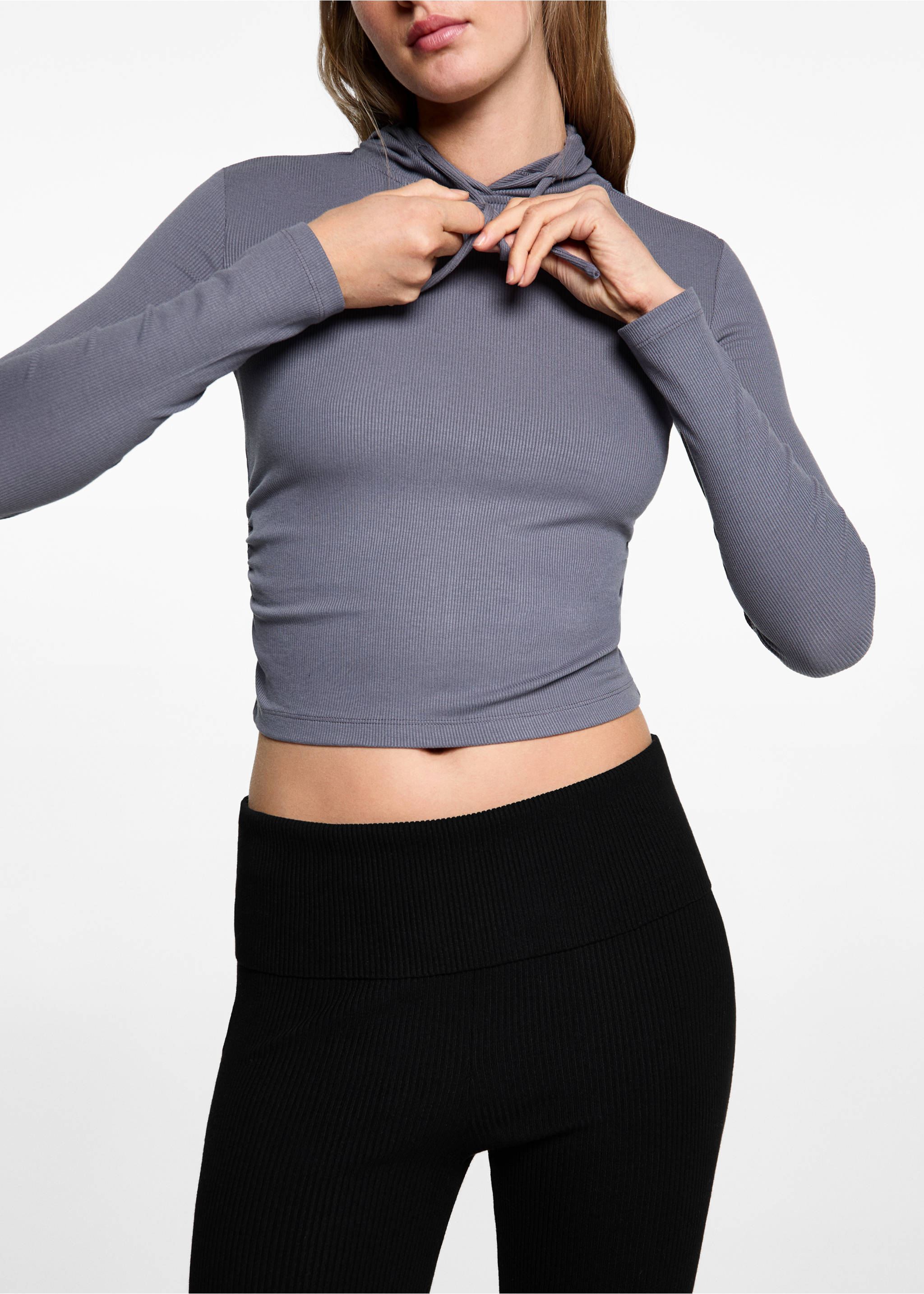 Ribbed flared leggings - Details of the article 6, Black. Ref: 77098272-00.