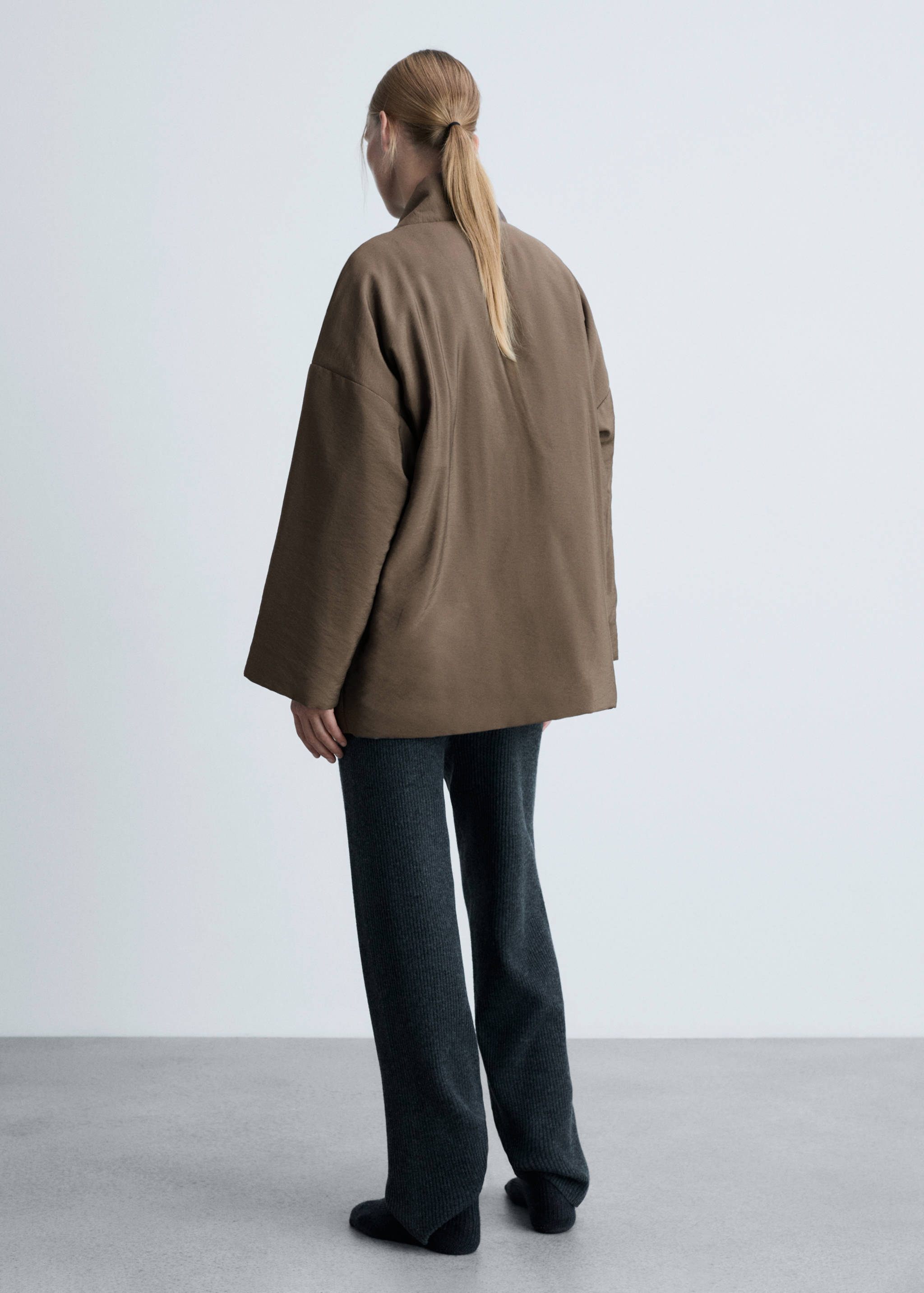 Robe de chambre matelassée poches - Verso de l’article