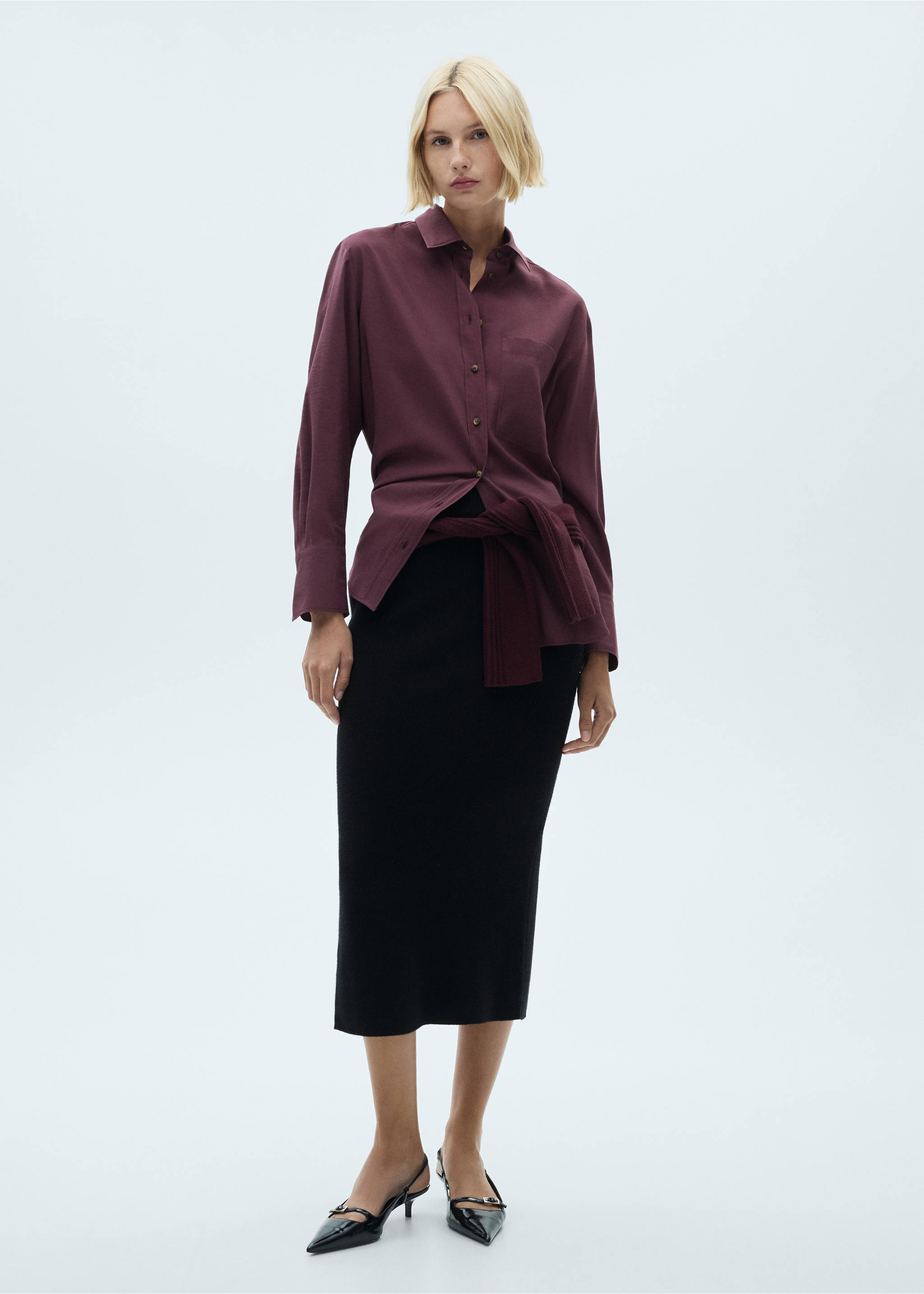 Ribbed midi skirt - Details of the article 2, Black. Ref: 77098275-00.