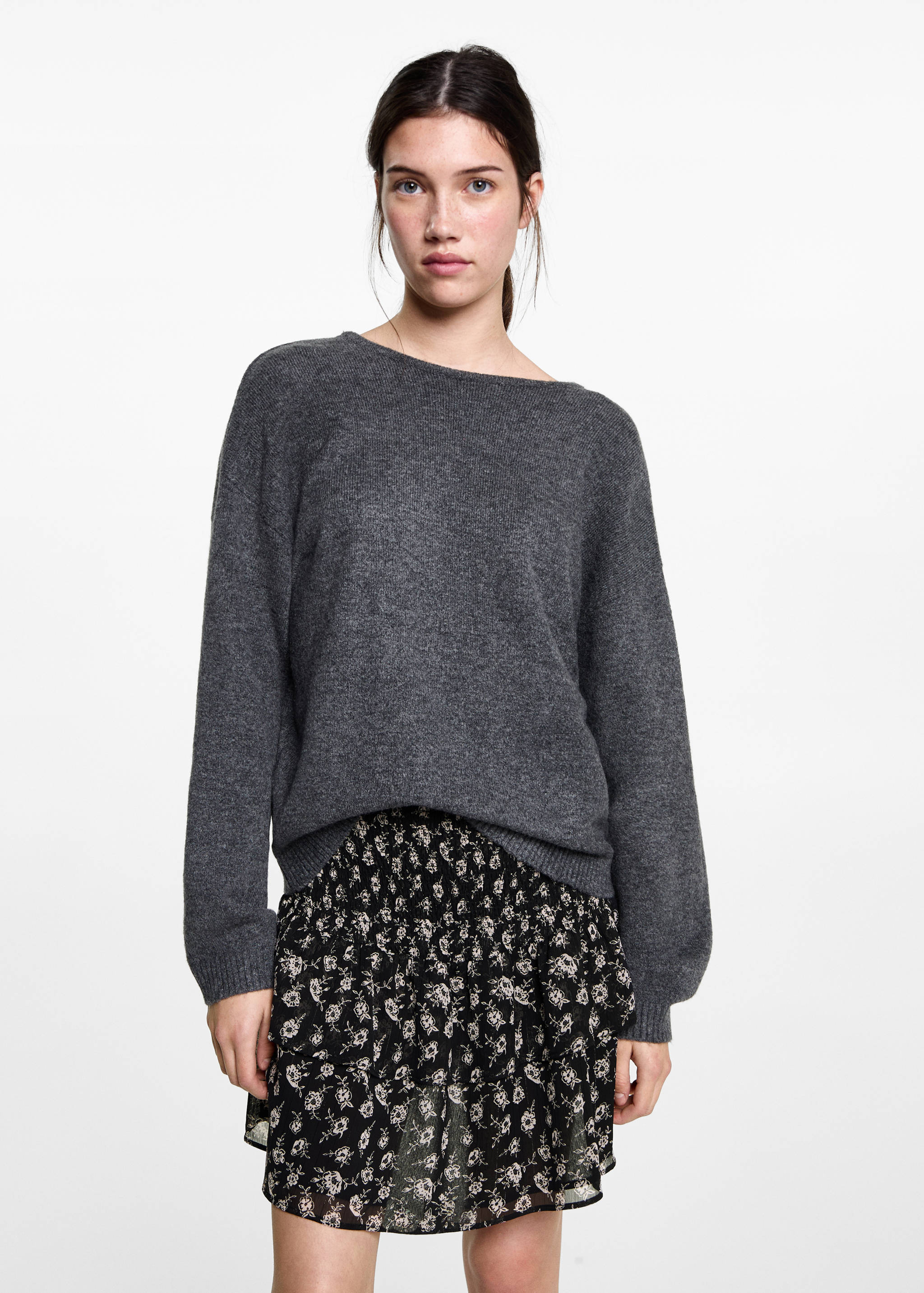 Falda flores volantes - Plano medio