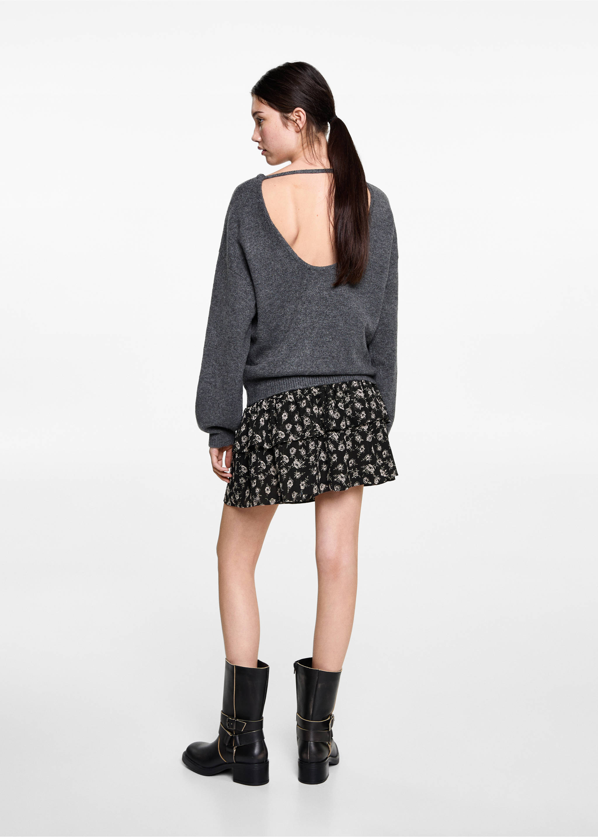 Blumenrock mit Rüschen - Rückseite des Artikels, Schwarz. Ref: 77098277-00.