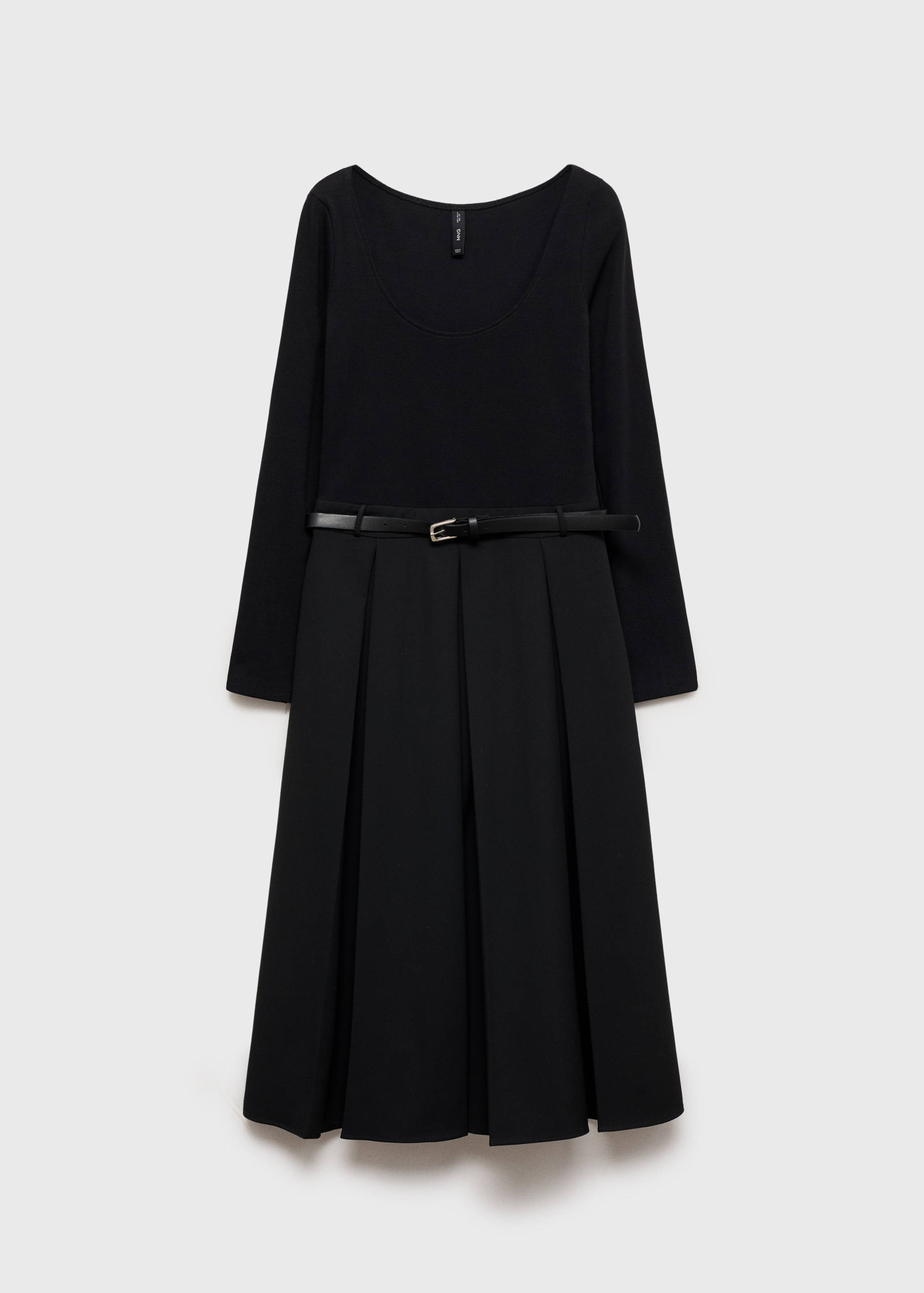 Kombiniertes Kleid mit Faltendetails und Gürtel - Artikel ohne Model