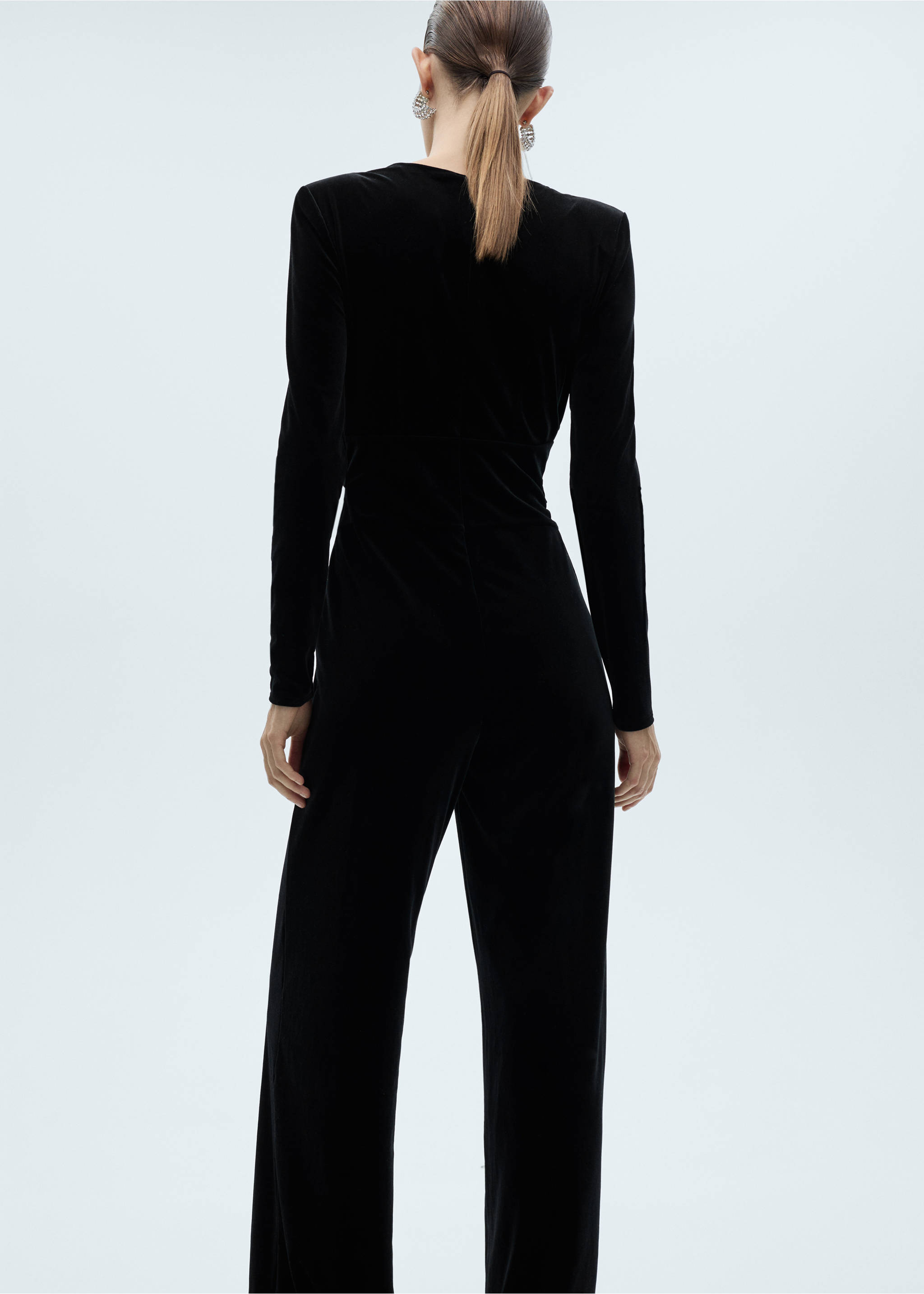 Crossed velvet jumpsuit - Reverse of the article, Black. Ref: 77099058-00.
