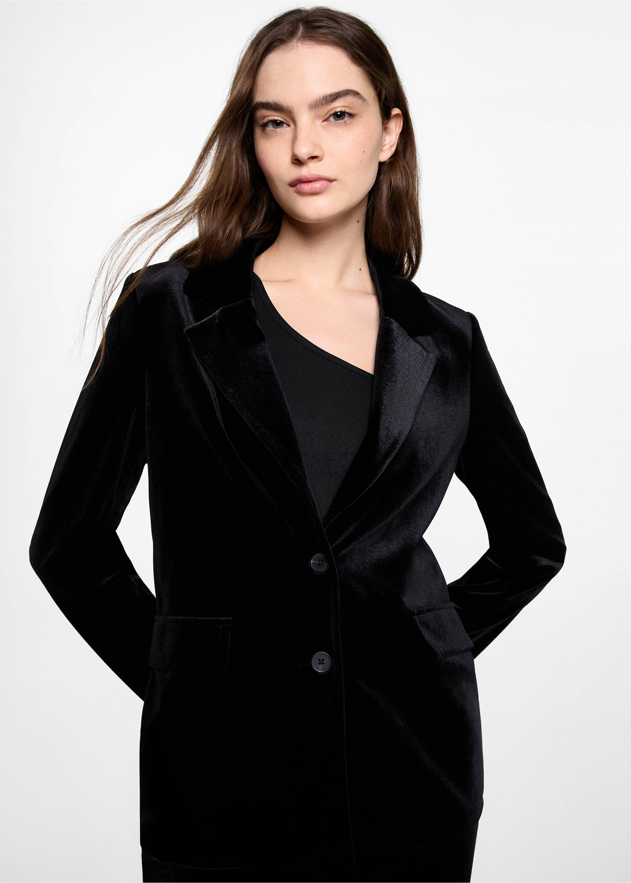 Velvet blazer - Details of the article 1, Black. Ref: 77099064-00.