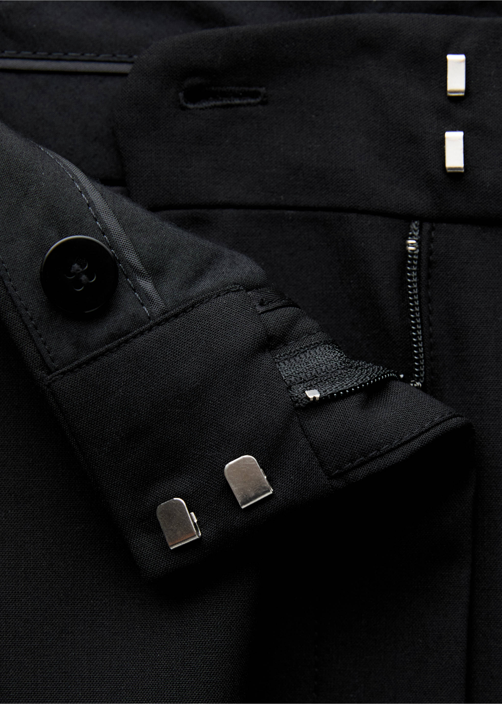 Pleat detail wool trousers - Details of the article 8, Black. Ref: 77099070-00.