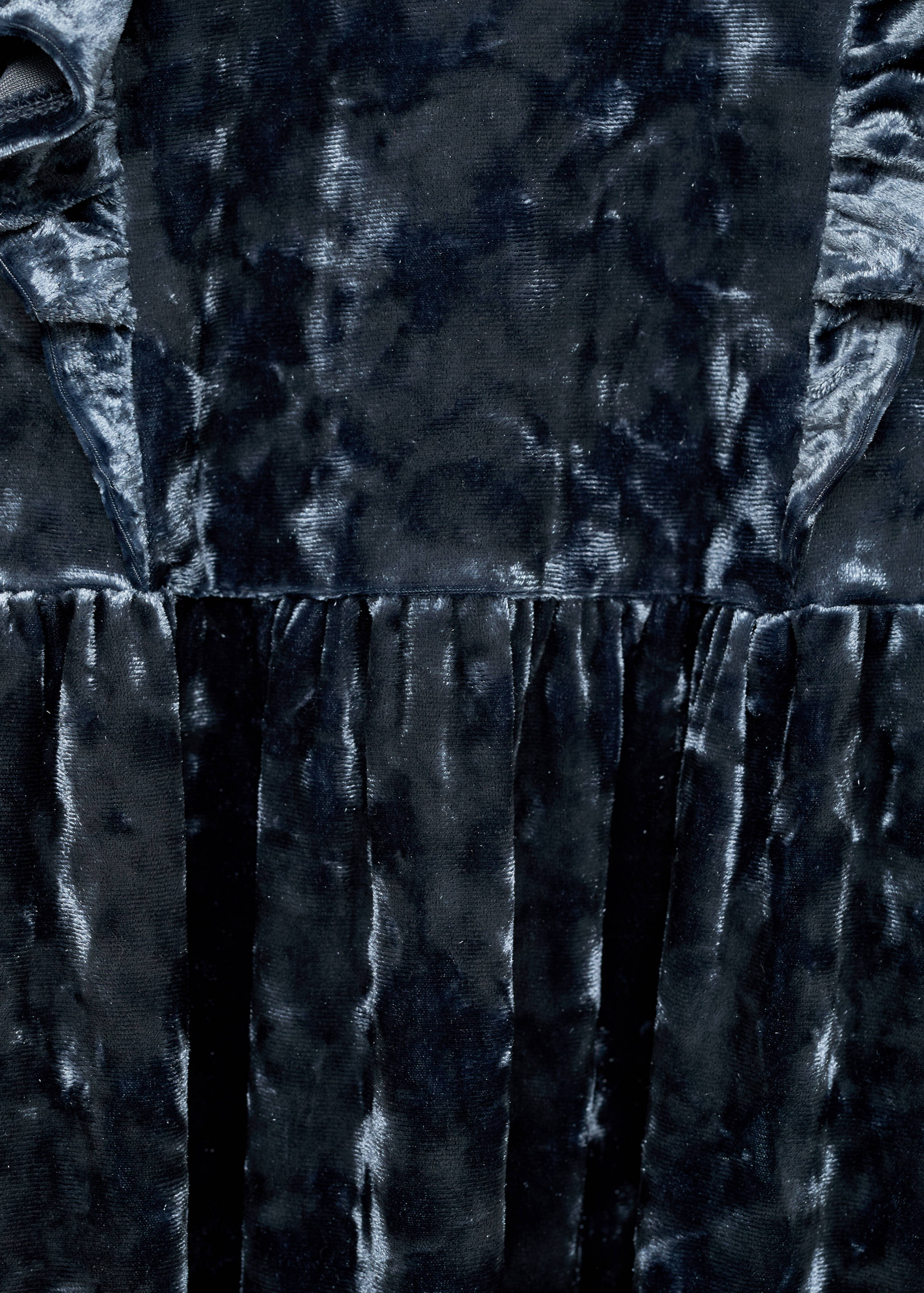 Samtkleid mit Volant-Details - Detail des Artikels 0