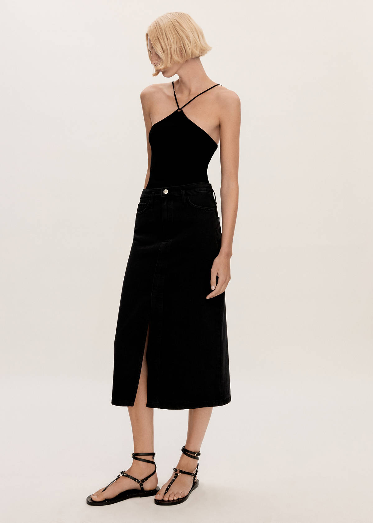 Slit denim skirt