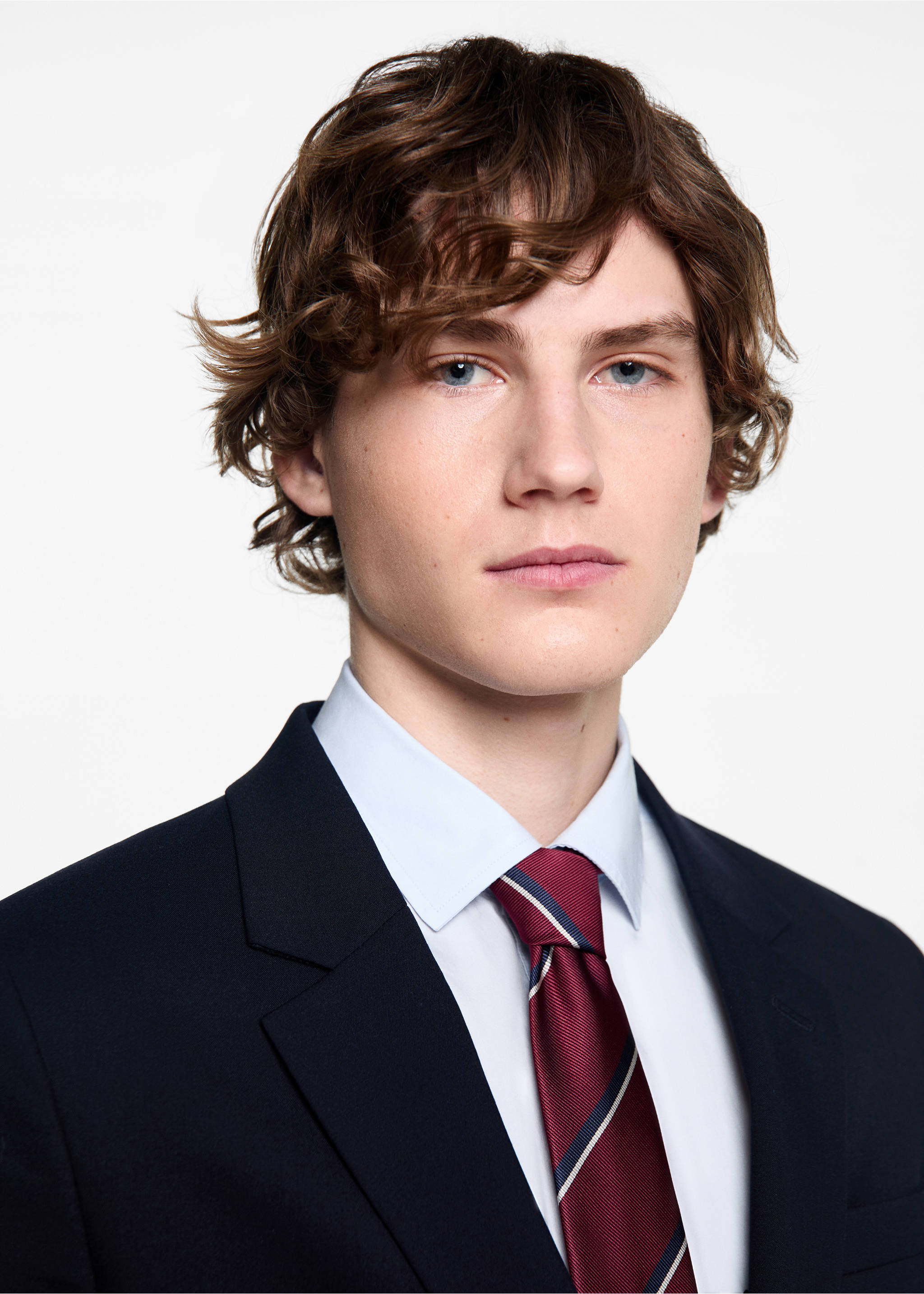 Corbata estampado rayas - Plano general, Granate. Ref: 77102004-00.