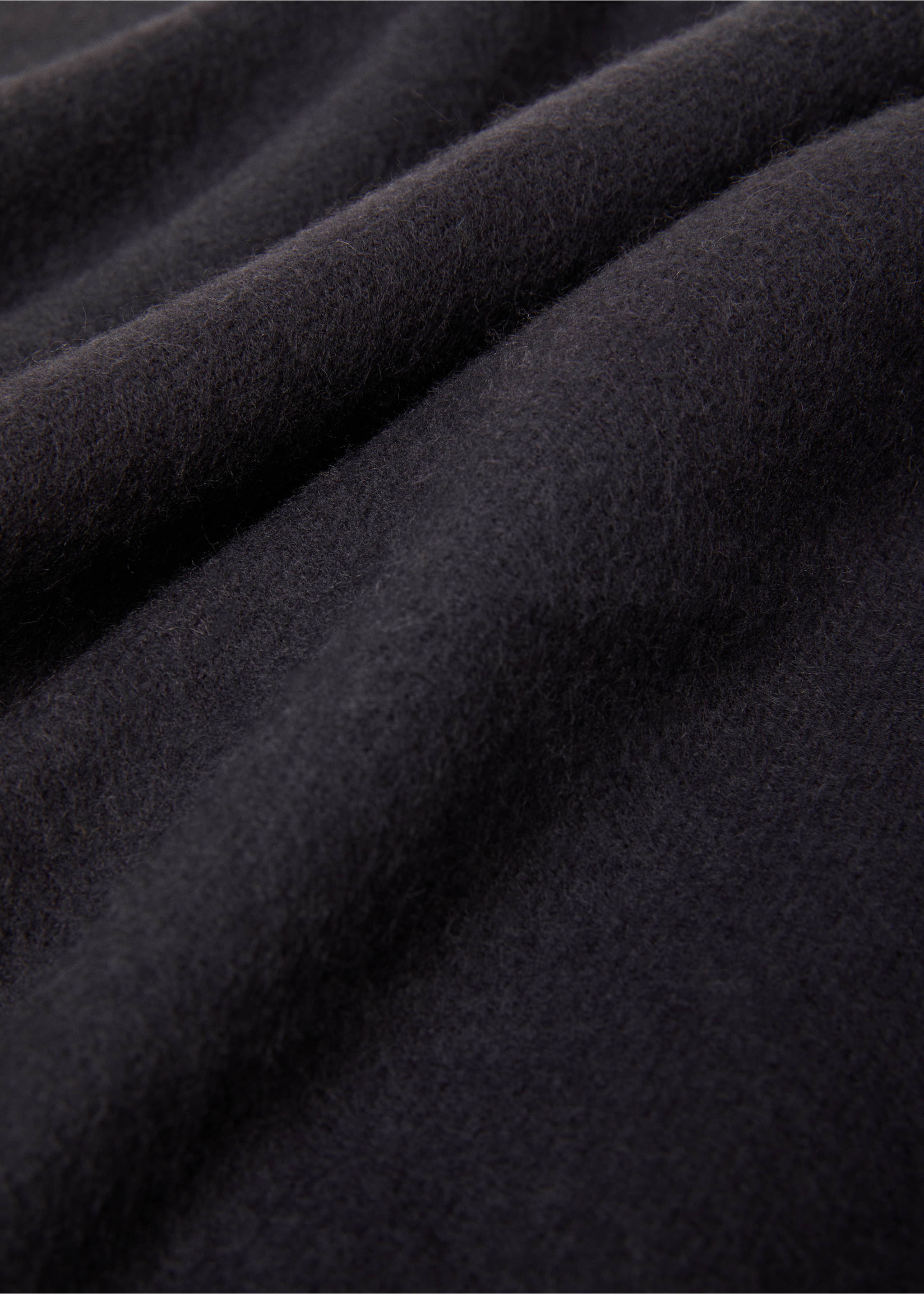 Soft wool and cashmere blanket - Details of the article 2, Charcoal. Ref: 77106317-00.