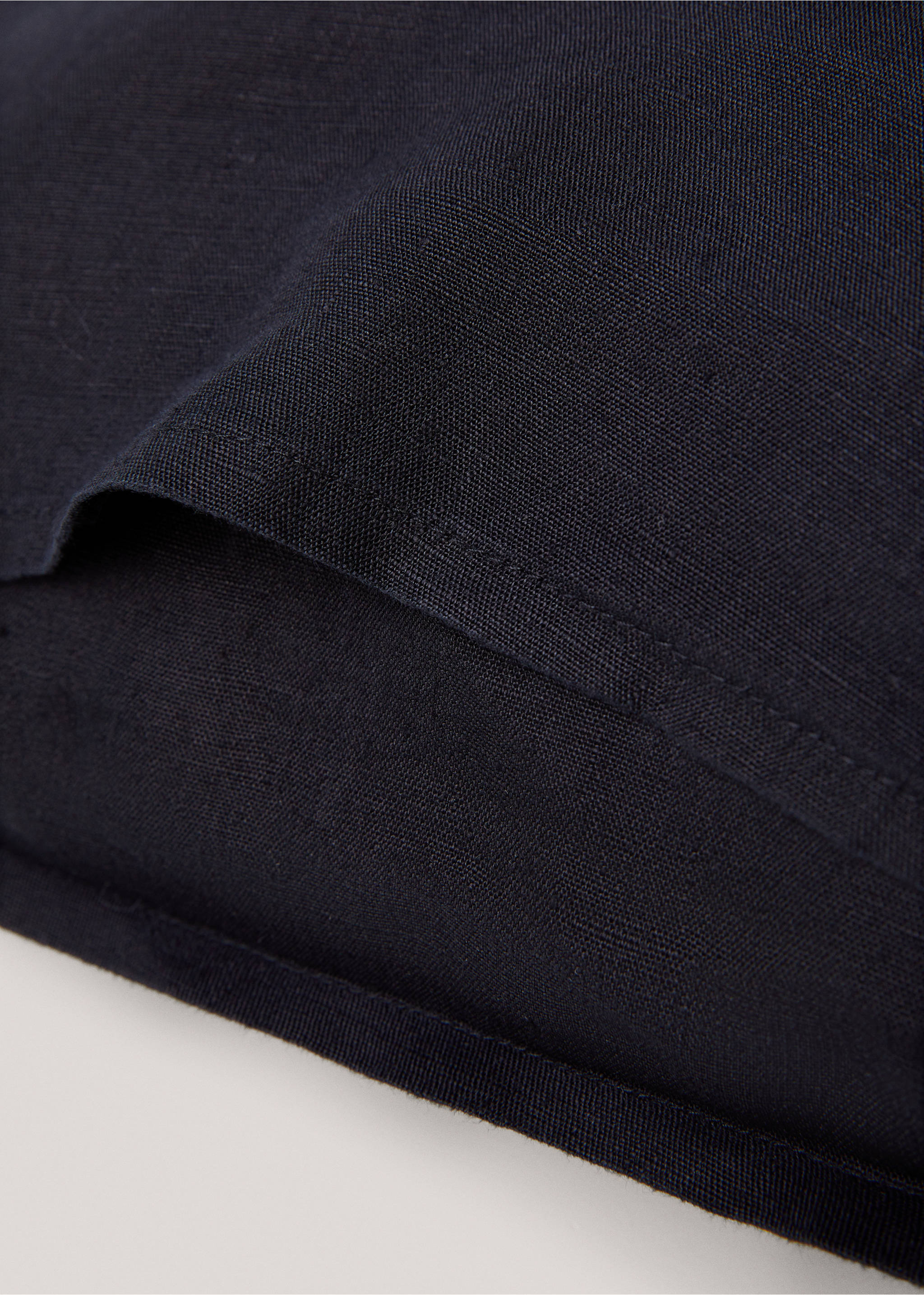100% linen cushion case 50x75cm - Details of the article 3, Dark Navy. Ref: 77146319-00.