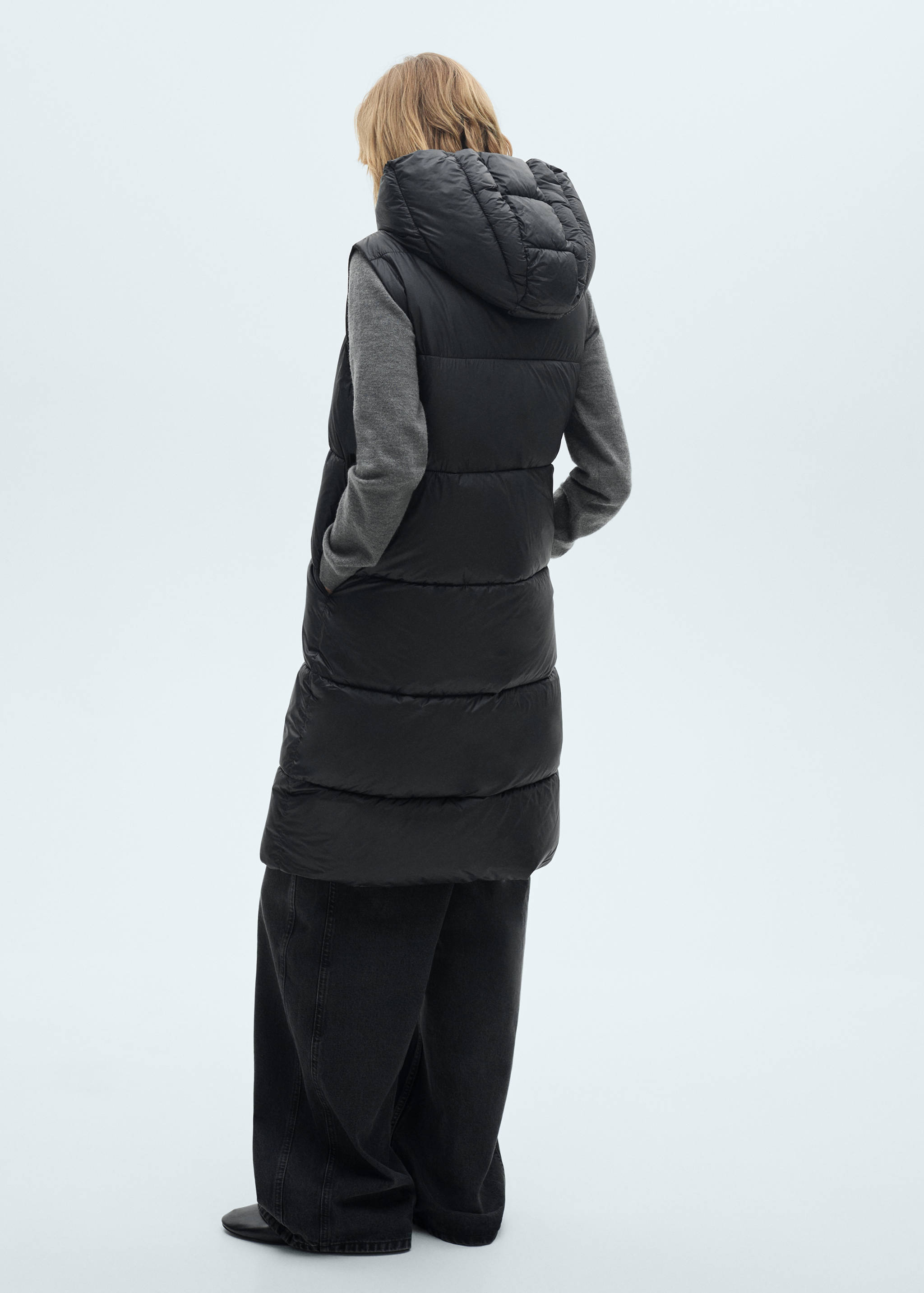 Long puffer vest - Reverse of the article