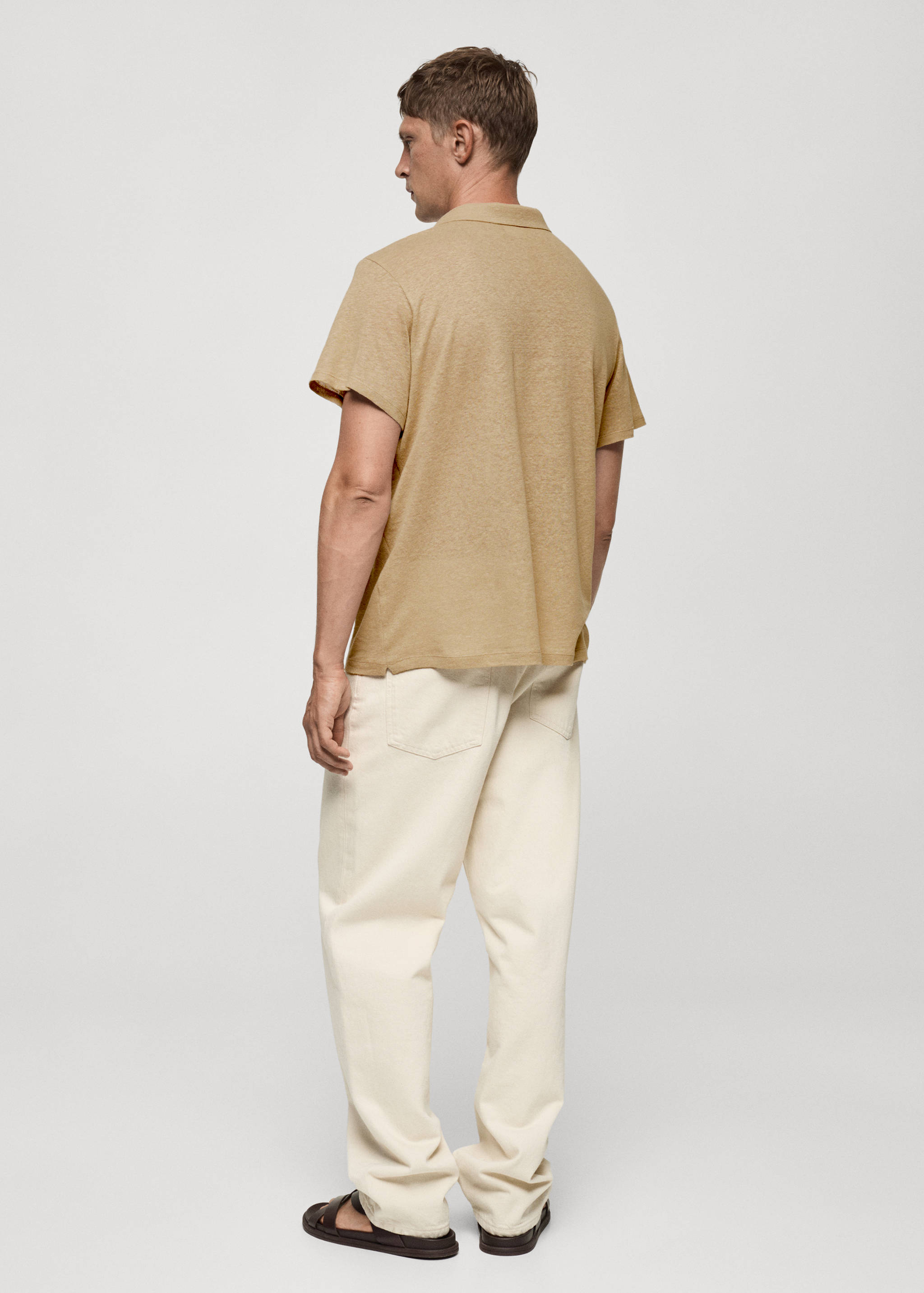 Slim fit 100% linen polo shirt - Reverse of the article
