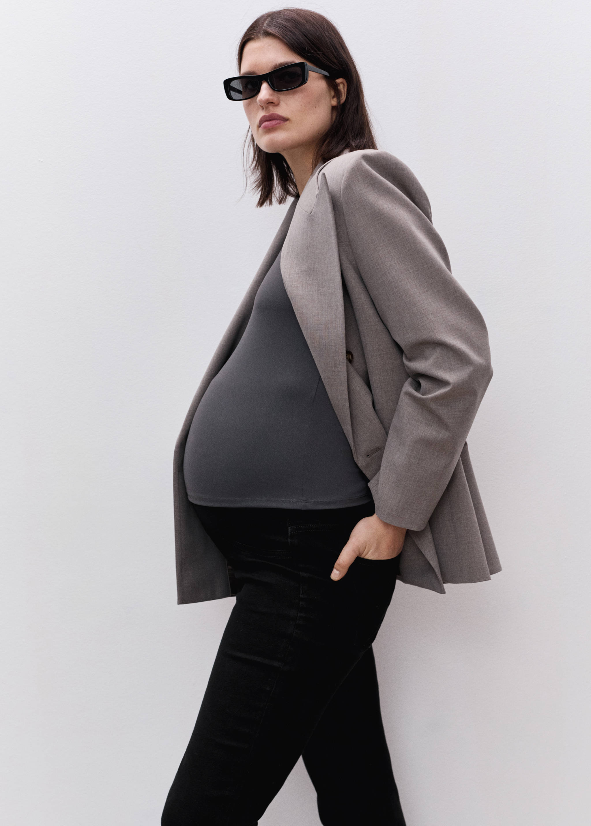 Maternity flared cropped jeans - Details of the article 1