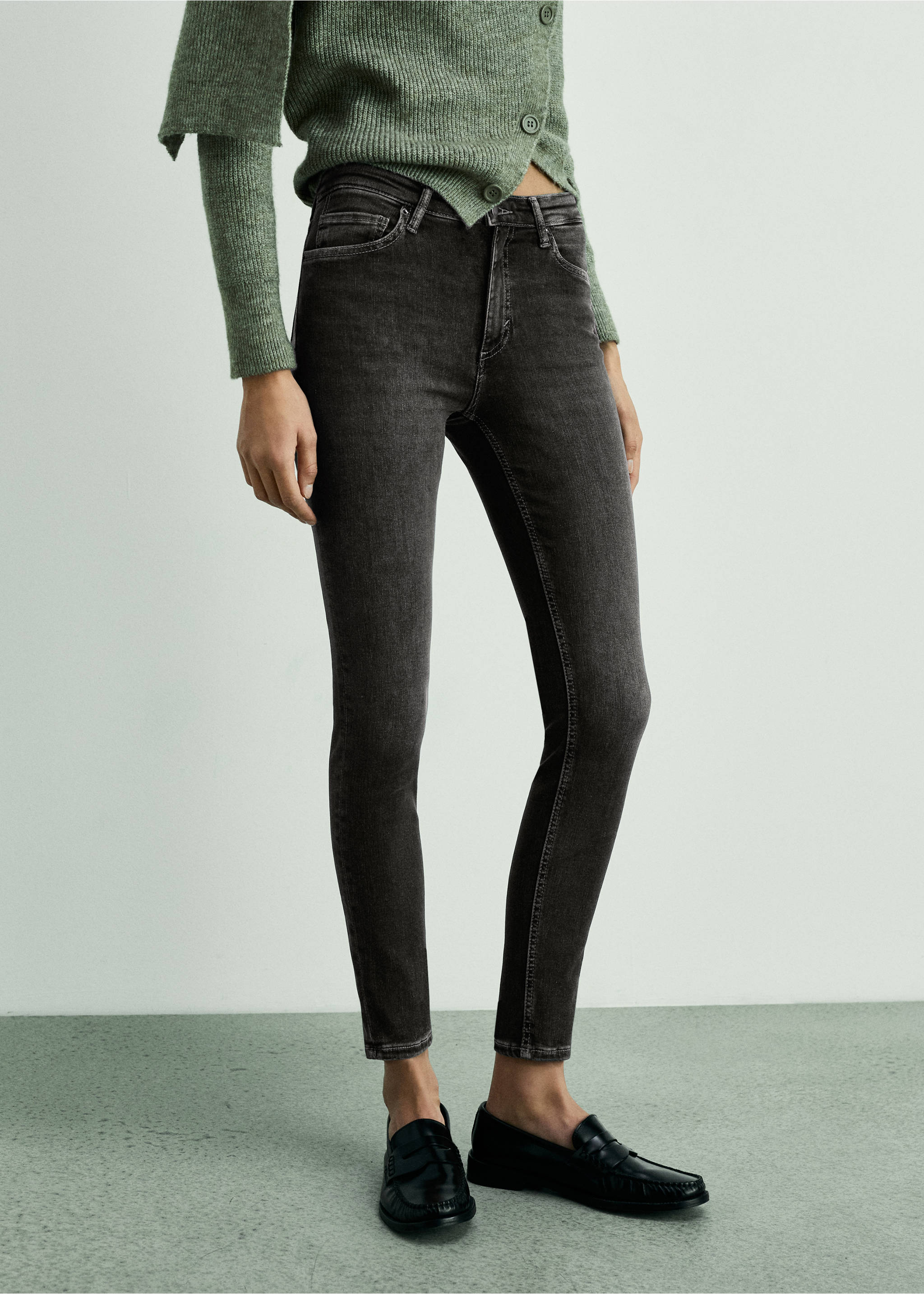 Mid-rise skinny jeans - Medium plane, Open Grey. Ref: 87000250-00.