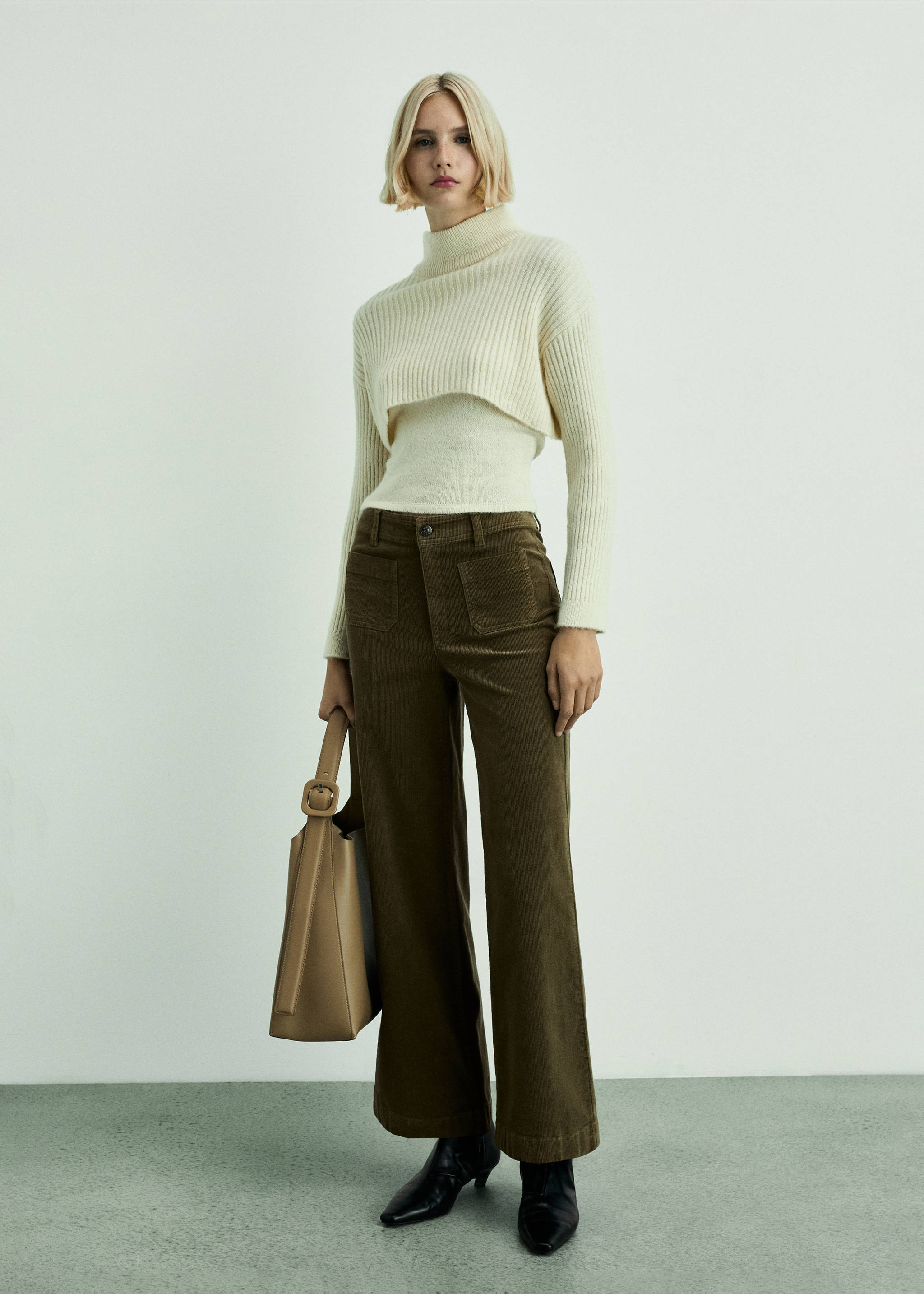 Catherin culotte corduroy trousers - General plane, Khaki. Ref: 87000260-00.