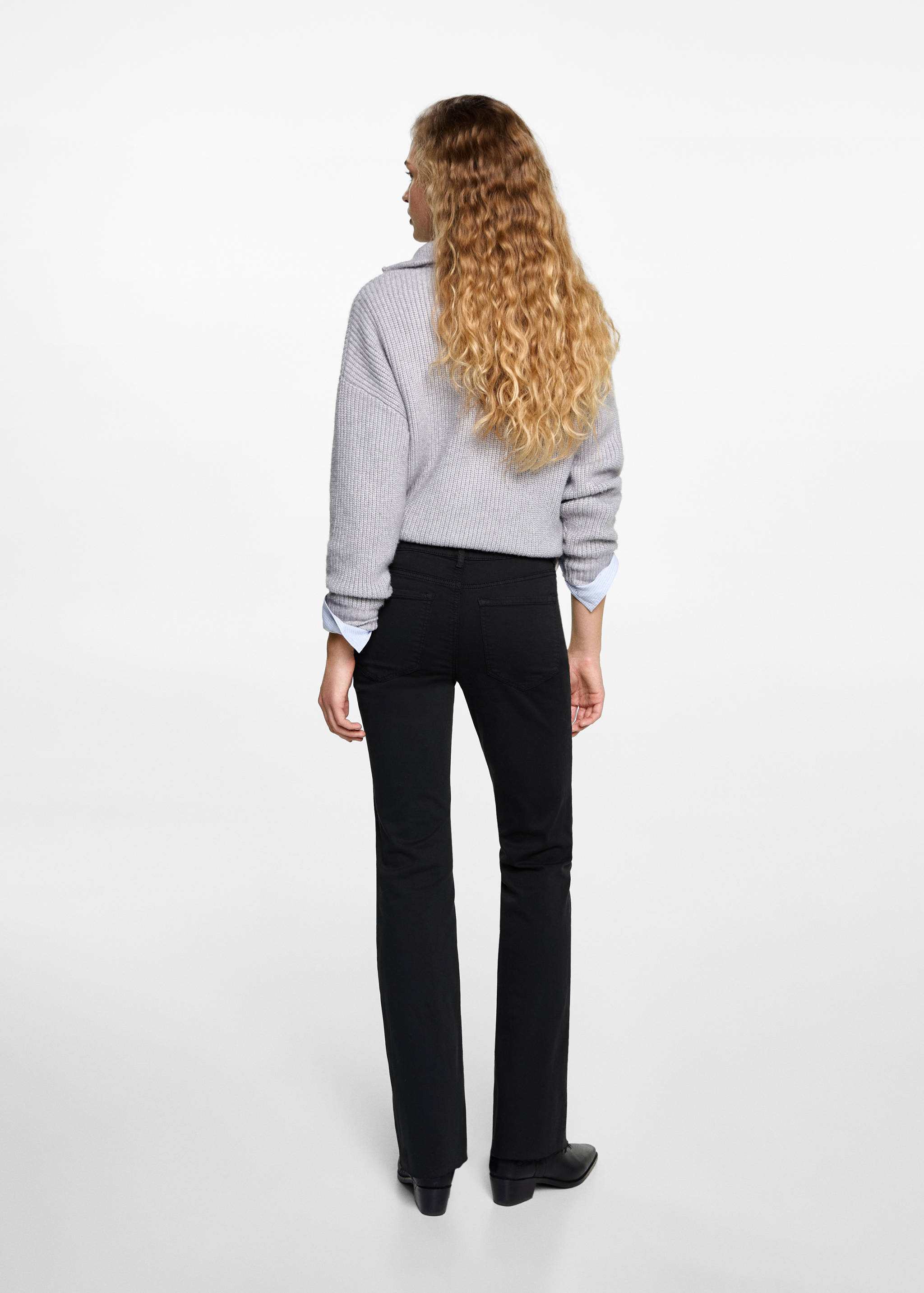 Flared jeans - Reverse of the article