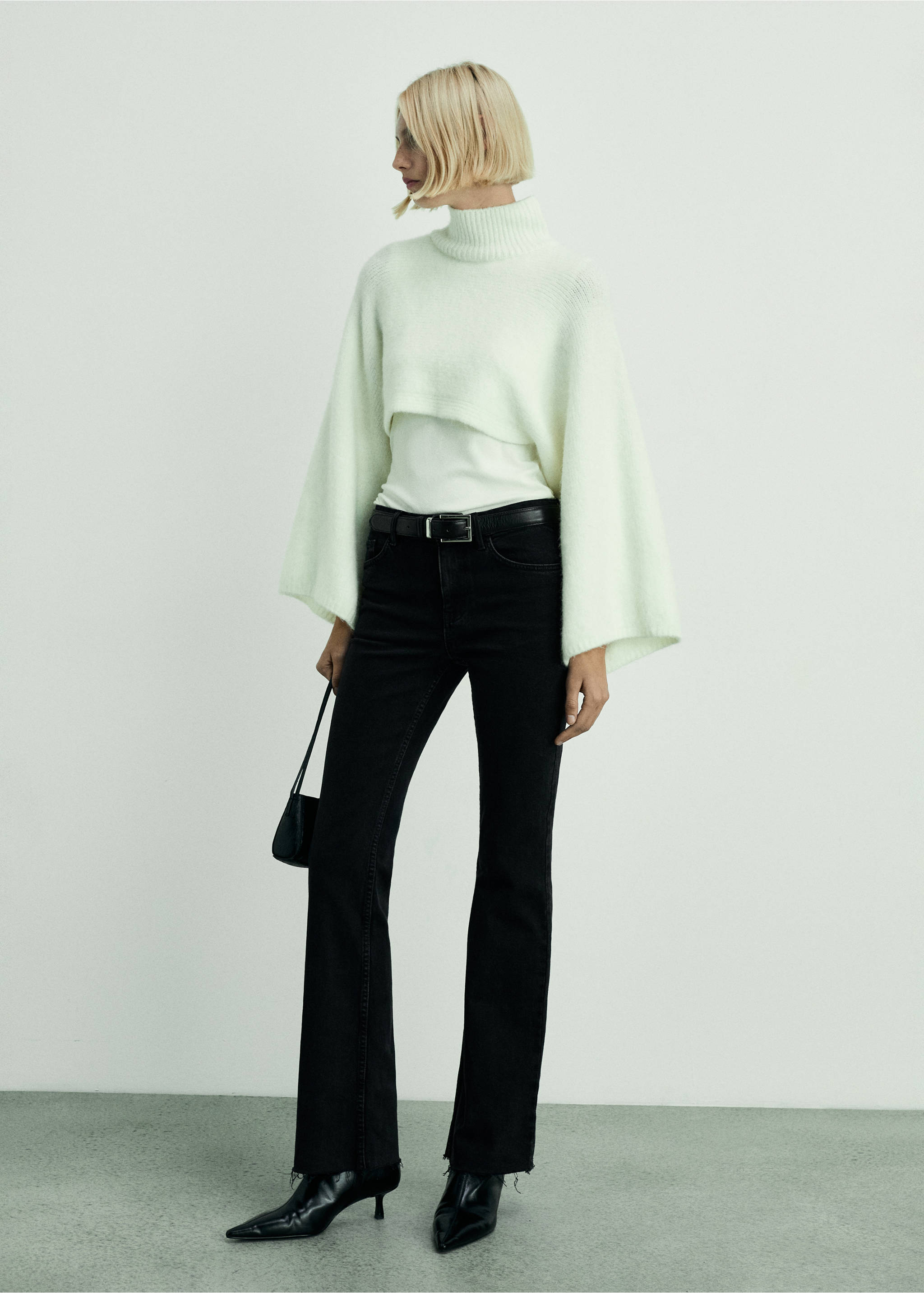 Jeans Fiona flare tiro medio - Plano general, Denim negro. Ref: 87000270-00.