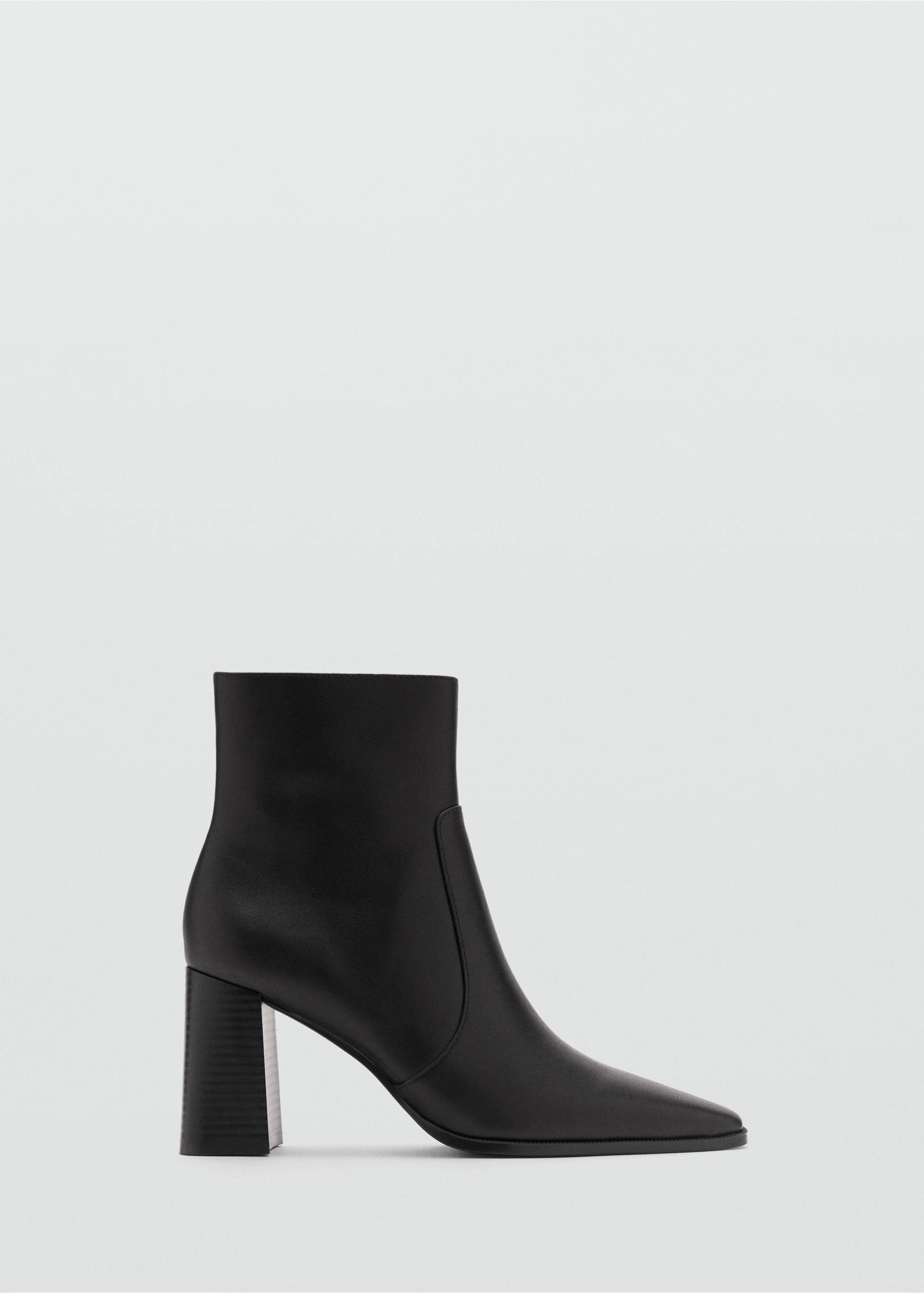 Leather heeled boots - Article without model, Black. Ref: 87000283-00.